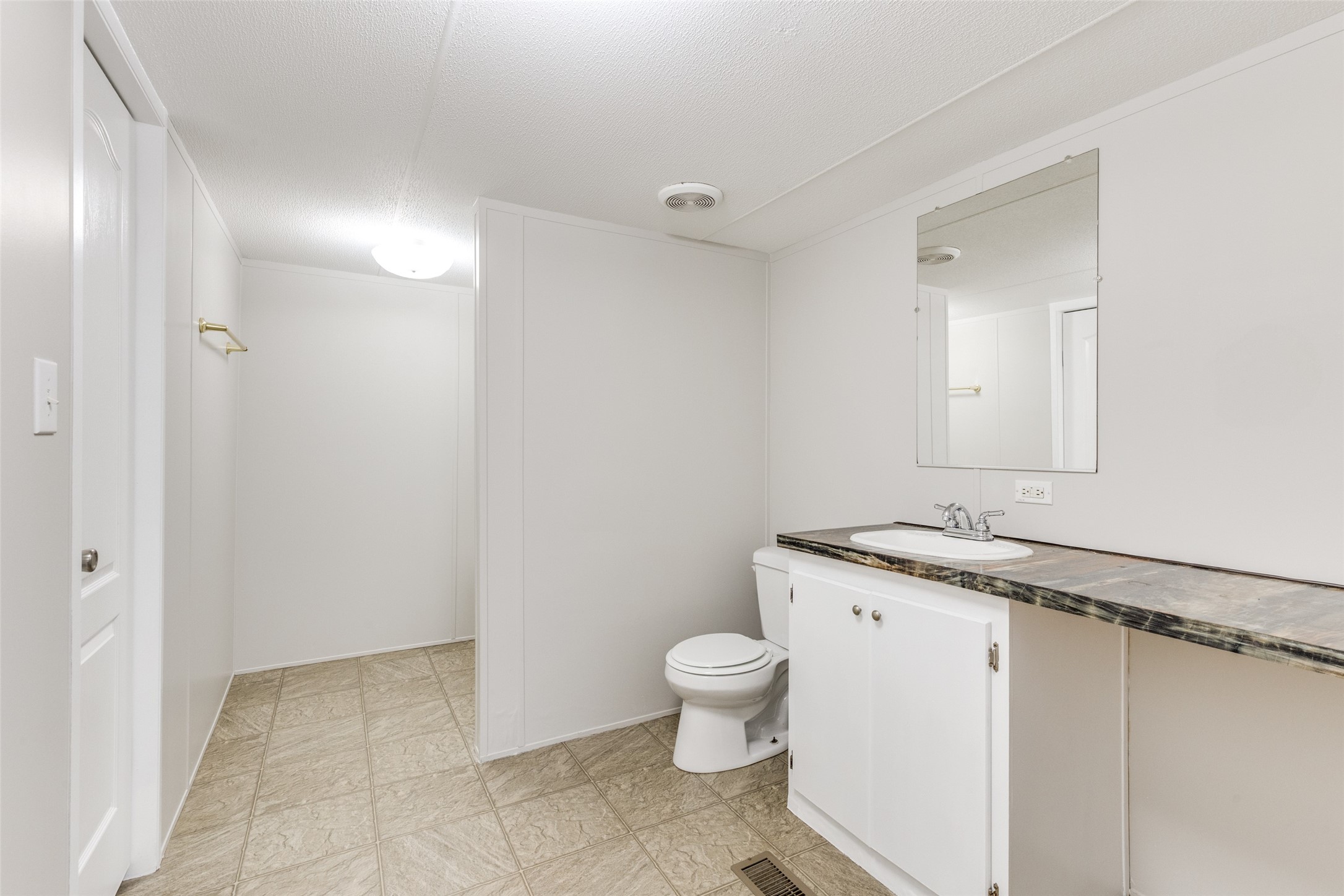 445 Arvel Circle, Reno, TX, 76020