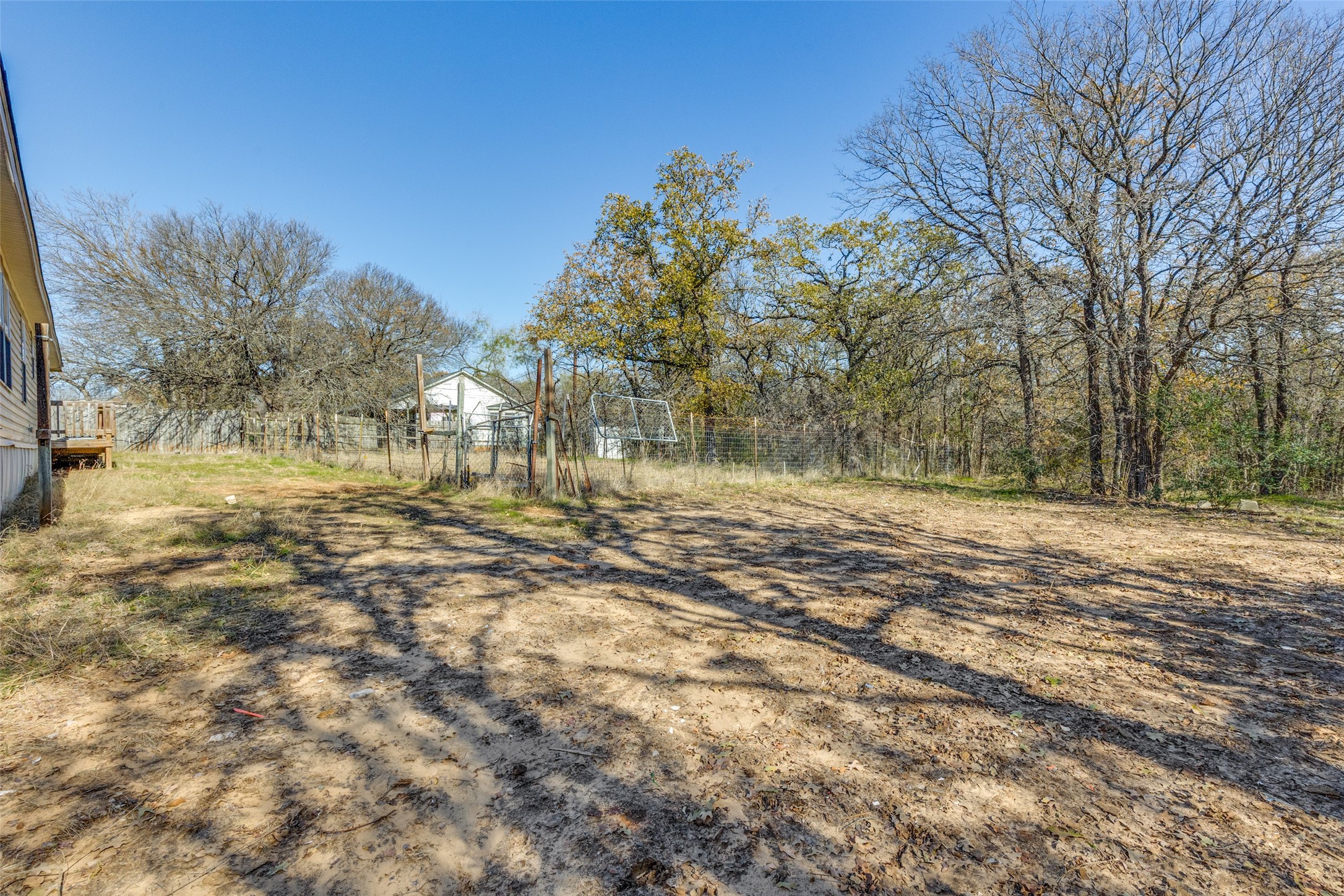445 Arvel Circle, Reno, TX, 76020