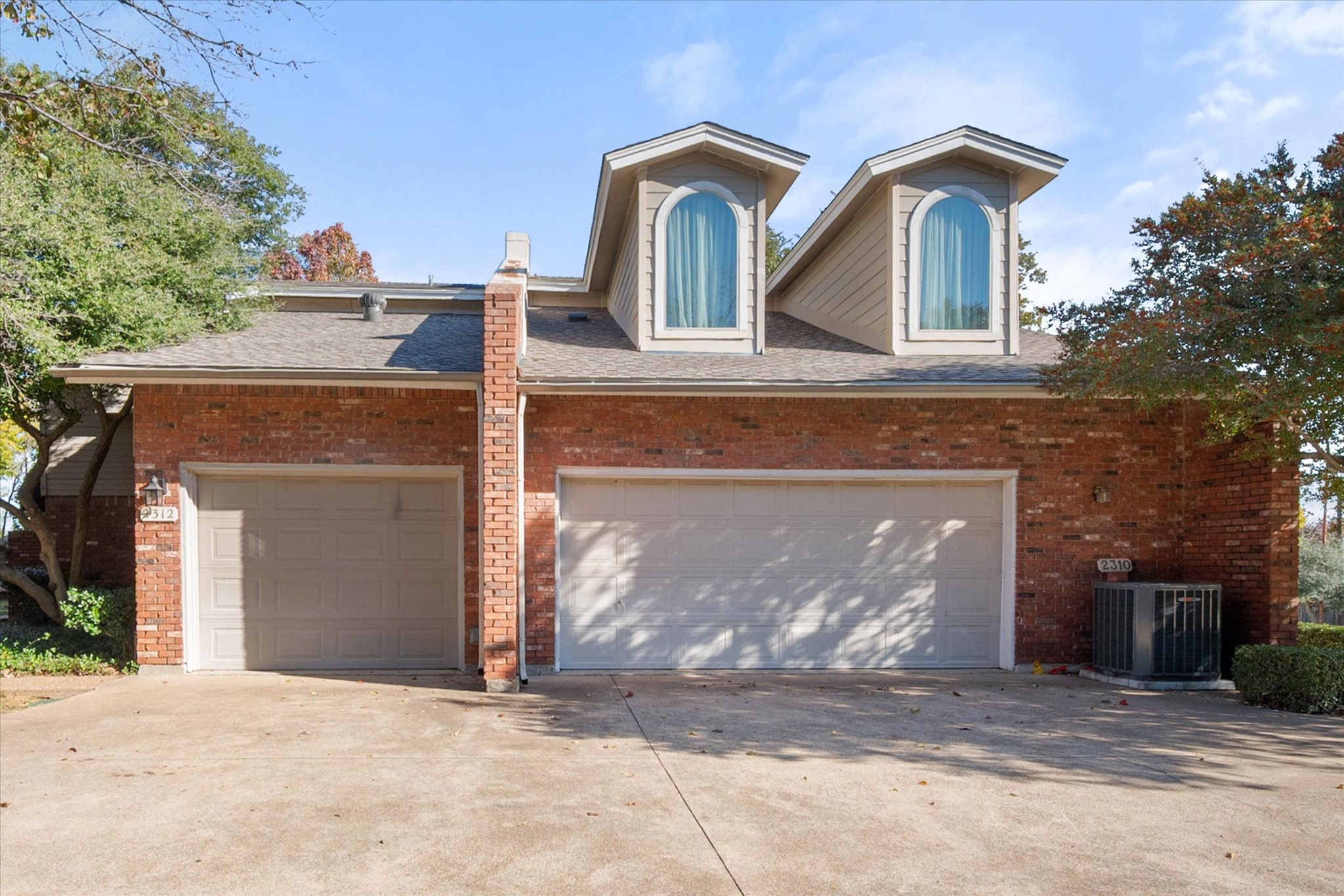 2312 Perkins Road, Arlington, TX, 76016