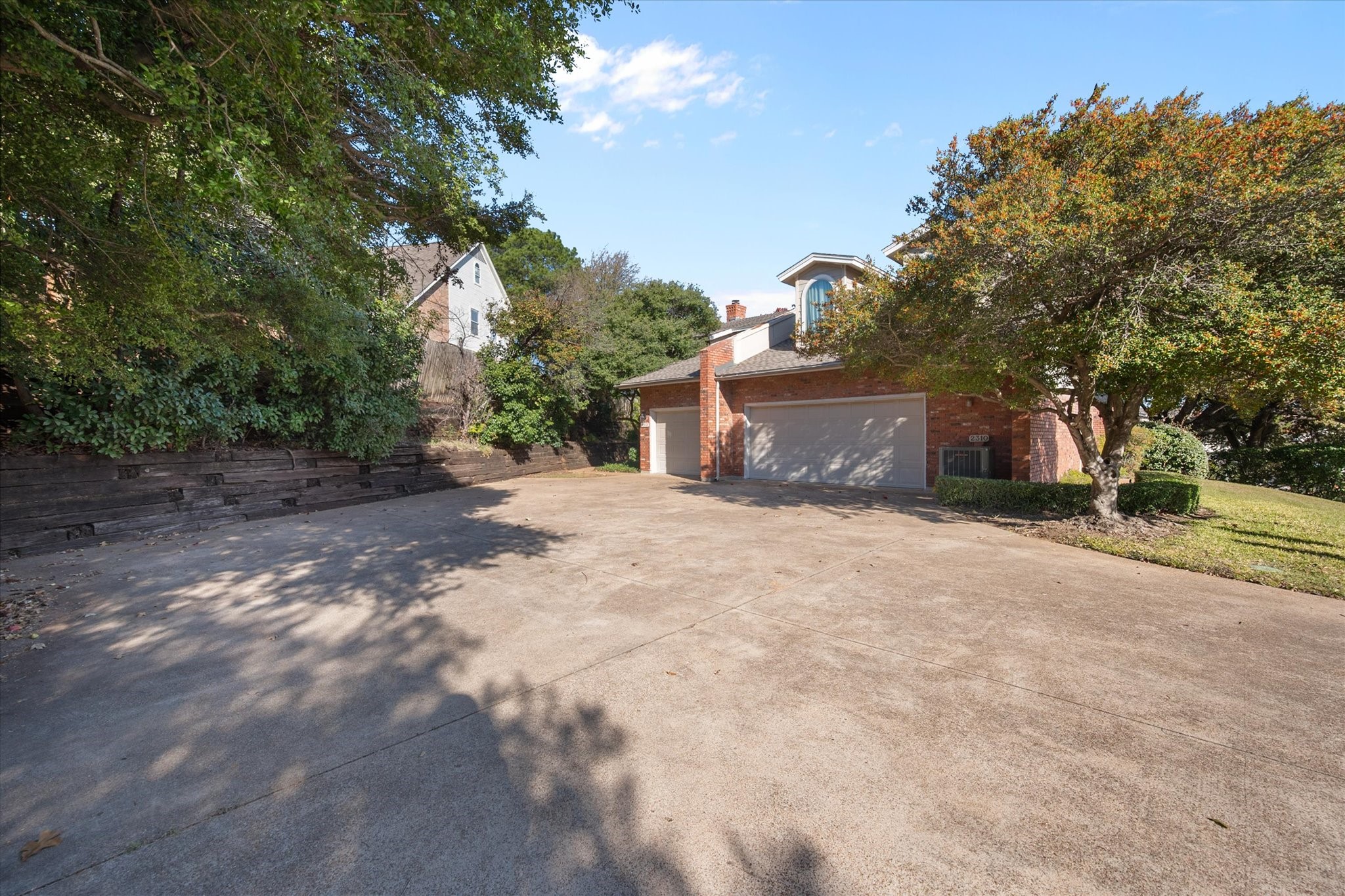 2312 Perkins Road, Arlington, TX, 76016