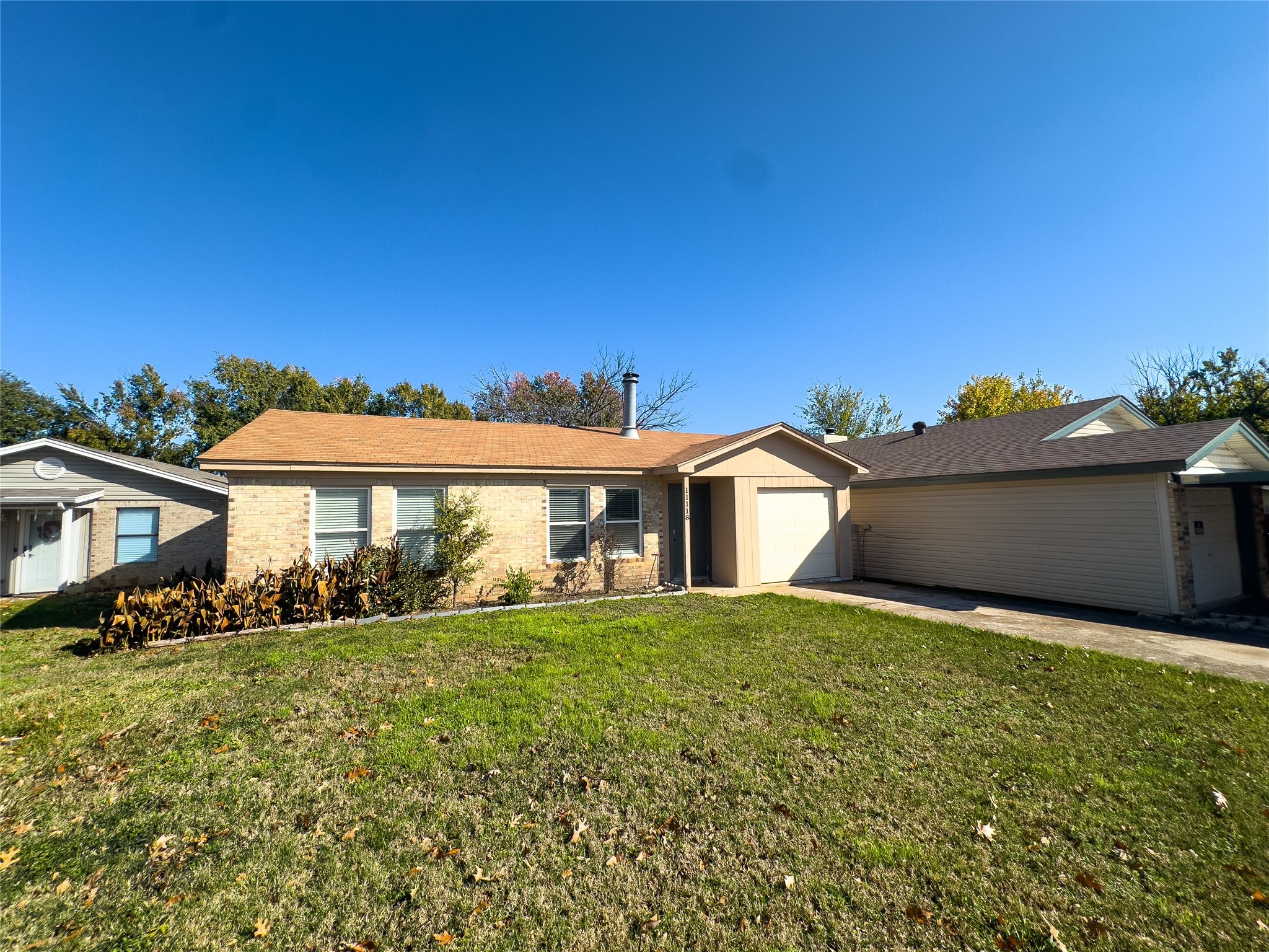 Property photo 02 of 11118 Freedom Way Fort, Worth, TX 76244 | MLS #21131795