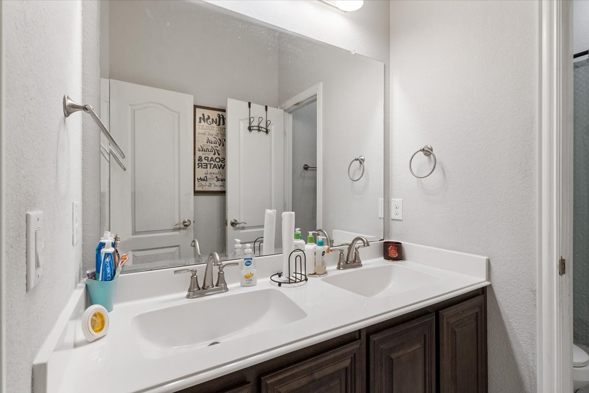4209 Misty Ridge Street, Mesquite, TX, 75181