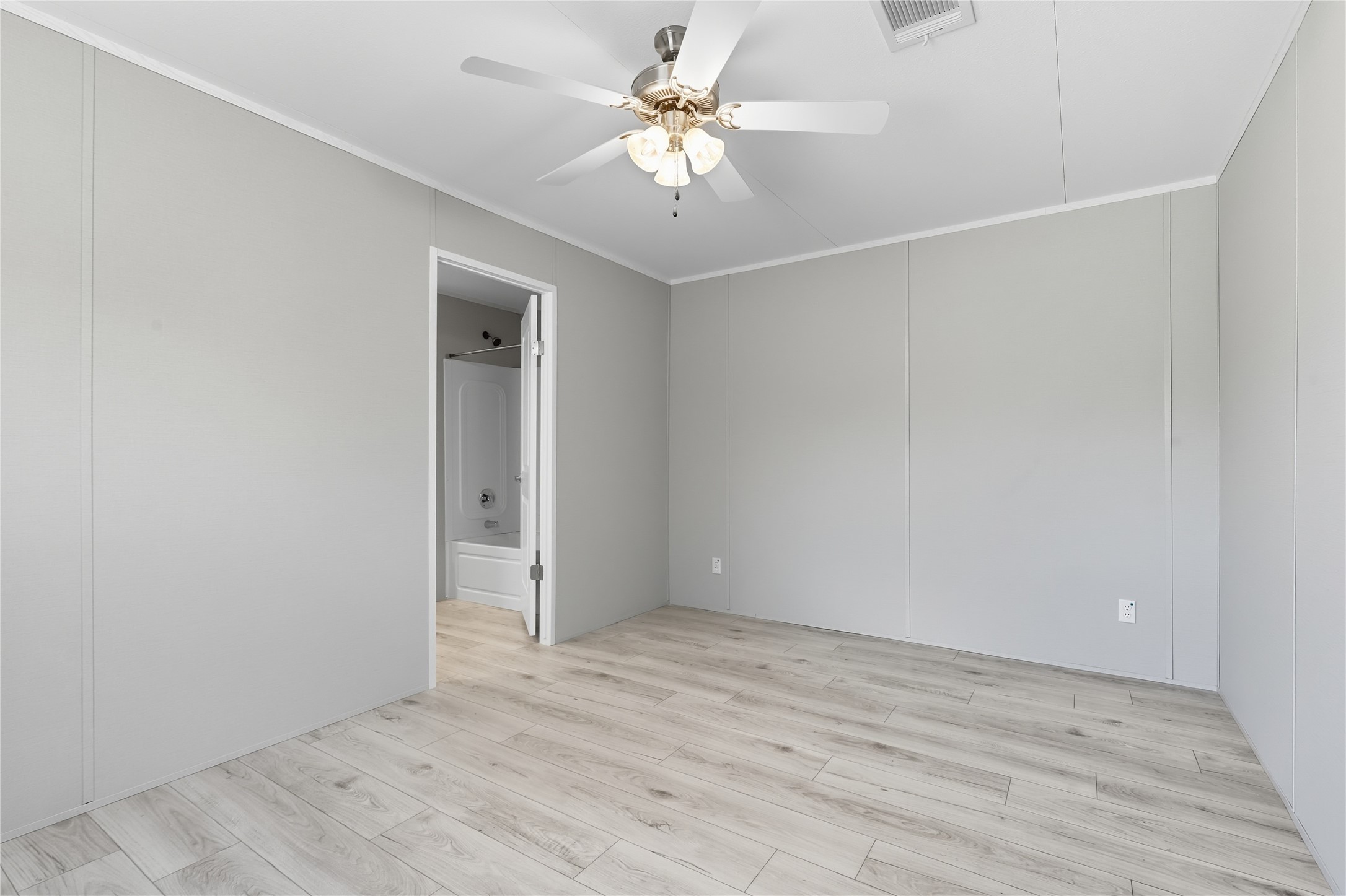 6213 Maine Trail, Granbury, TX, 76048
