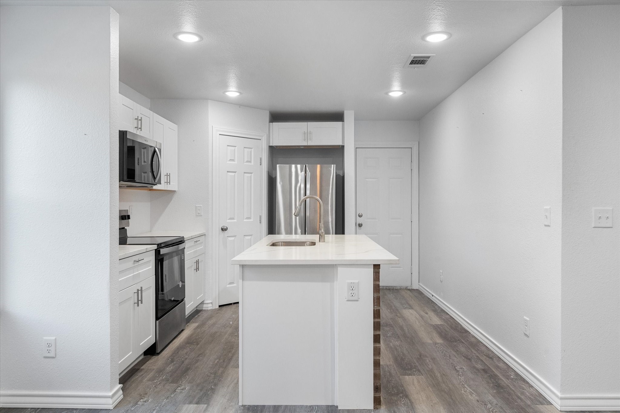2004 W 2nd Avenue, Corsicana, TX, 75110