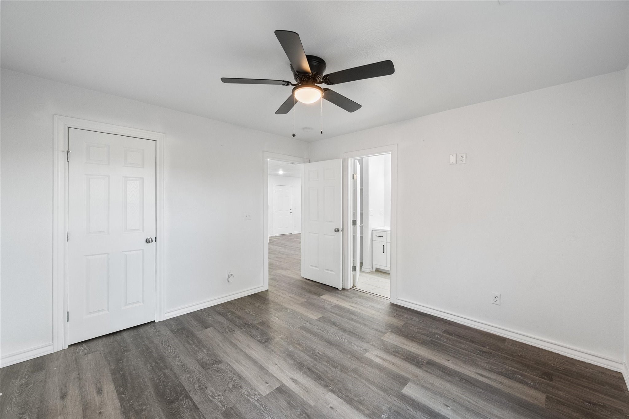 2004 W 2nd Avenue, Corsicana, TX, 75110