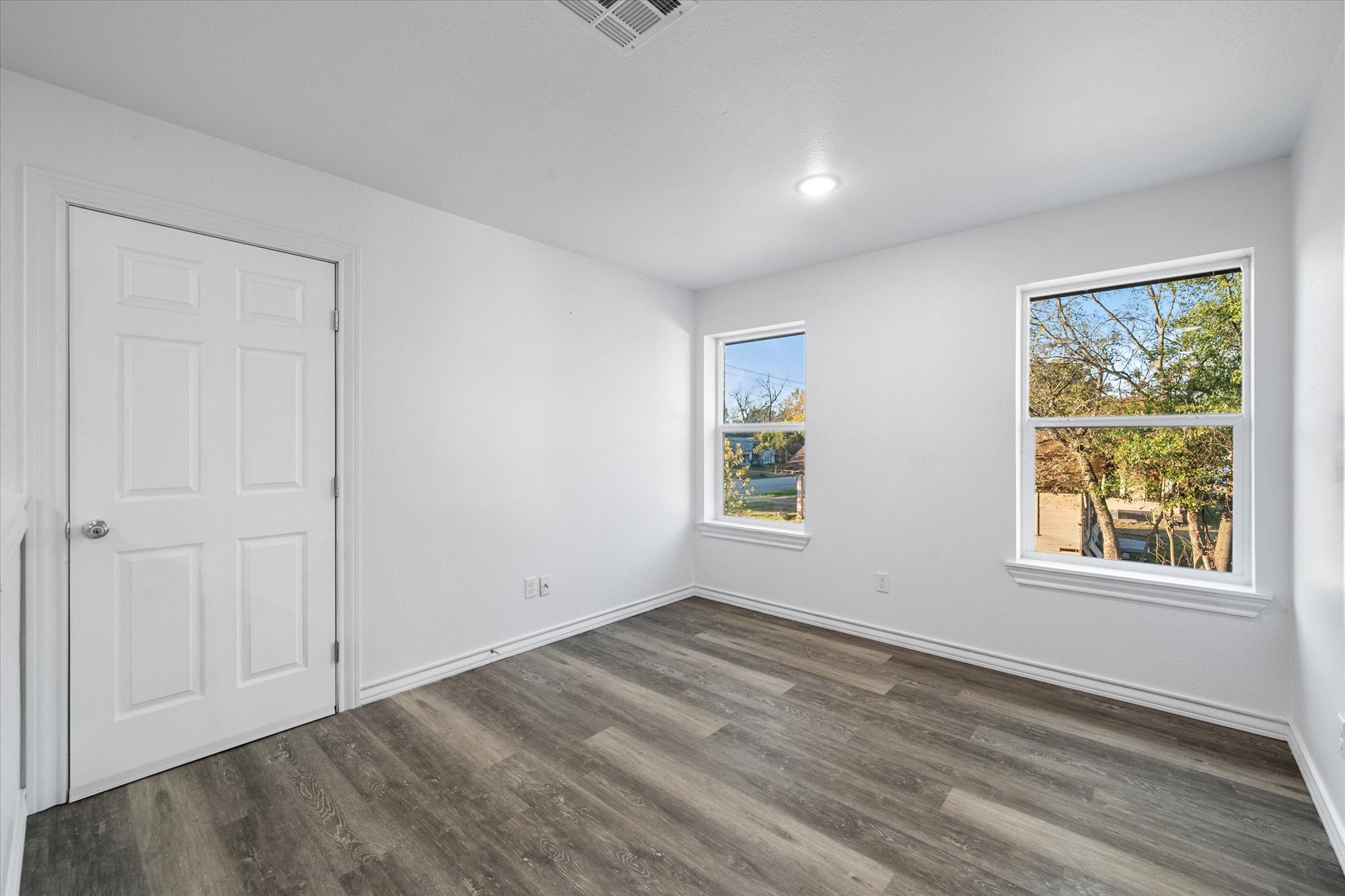 2004 W 2nd Avenue, Corsicana, TX, 75110