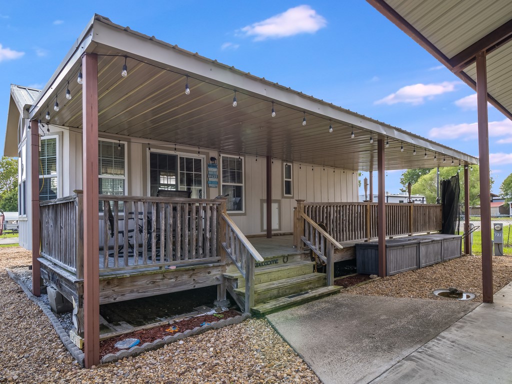 1045 Pelican Isle Drive, Kerens, TX, 75144