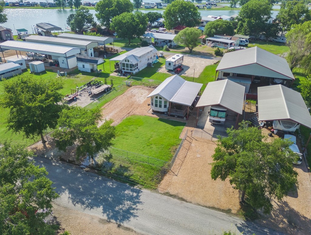 1045 Pelican Isle Drive, Kerens, TX, 75144
