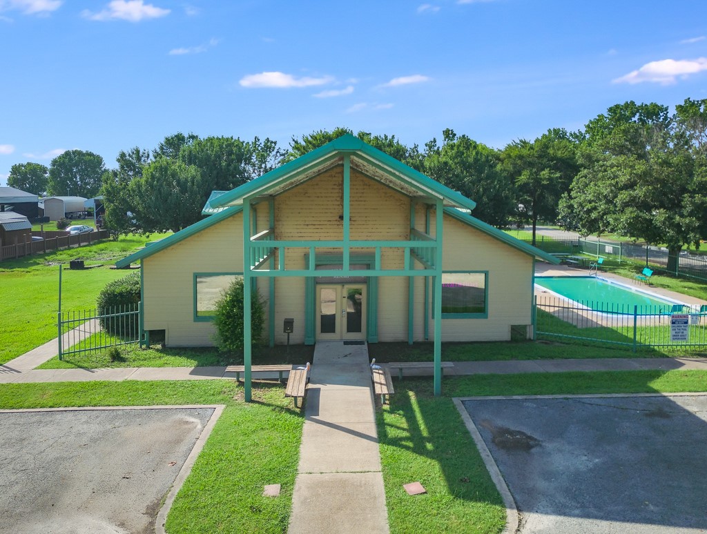 1045 Pelican Isle Drive, Kerens, TX, 75144