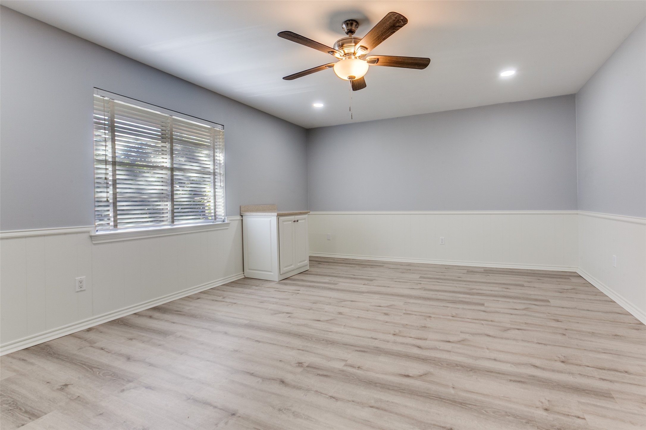 5529 Tanbark Road, Dallas, TX, 75229