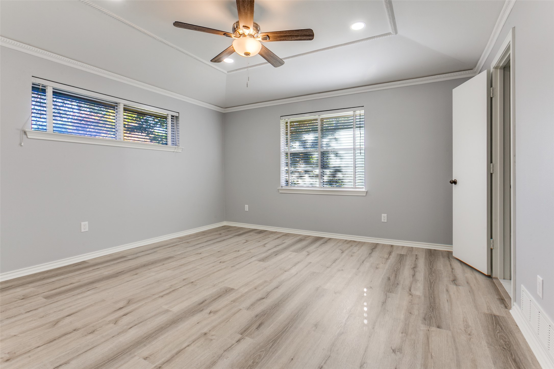 5529 Tanbark Road, Dallas, TX, 75229