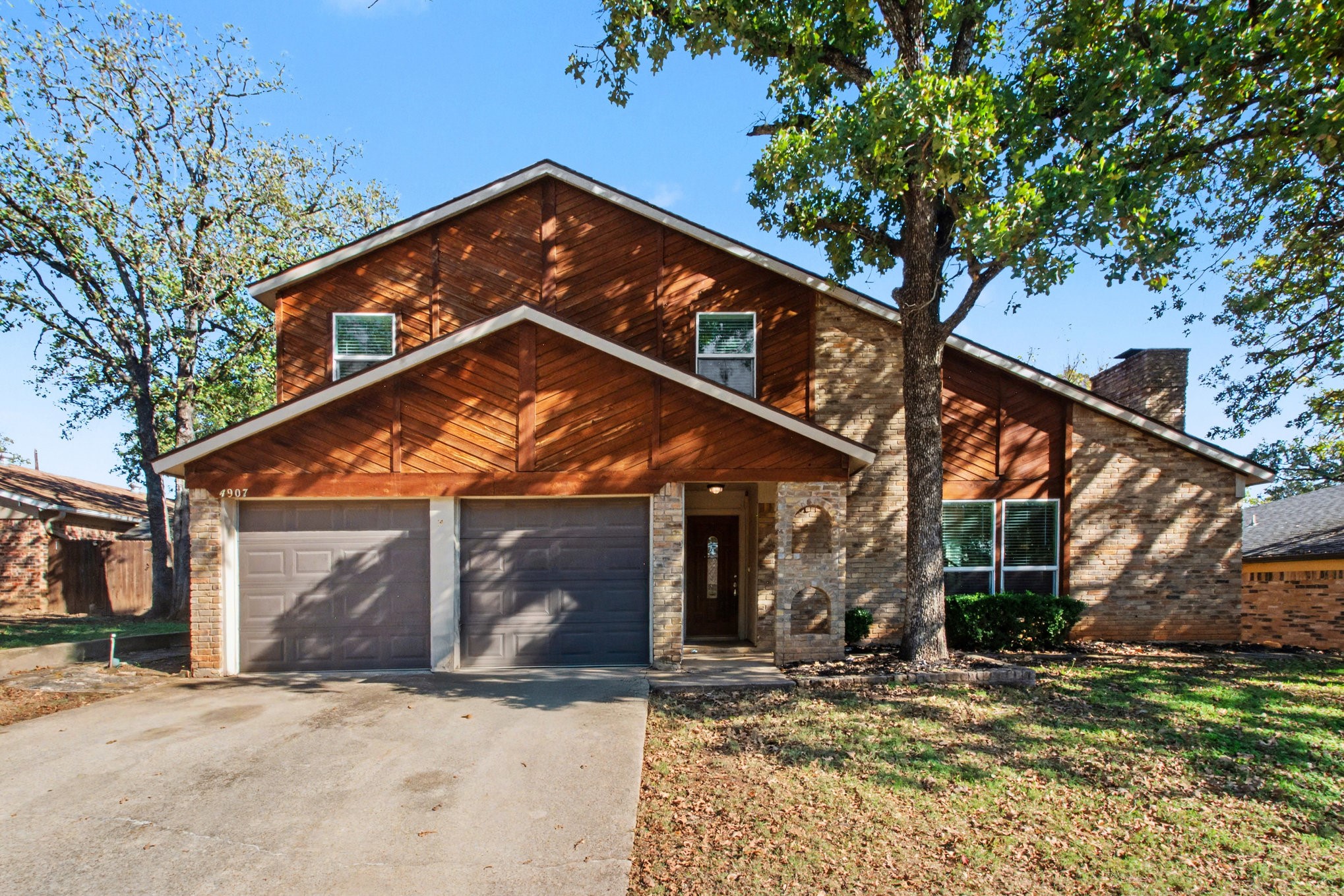 Property photo 01 of 4907 Sagebrush Court, Arlington, TX 76017 | MLS #21134936