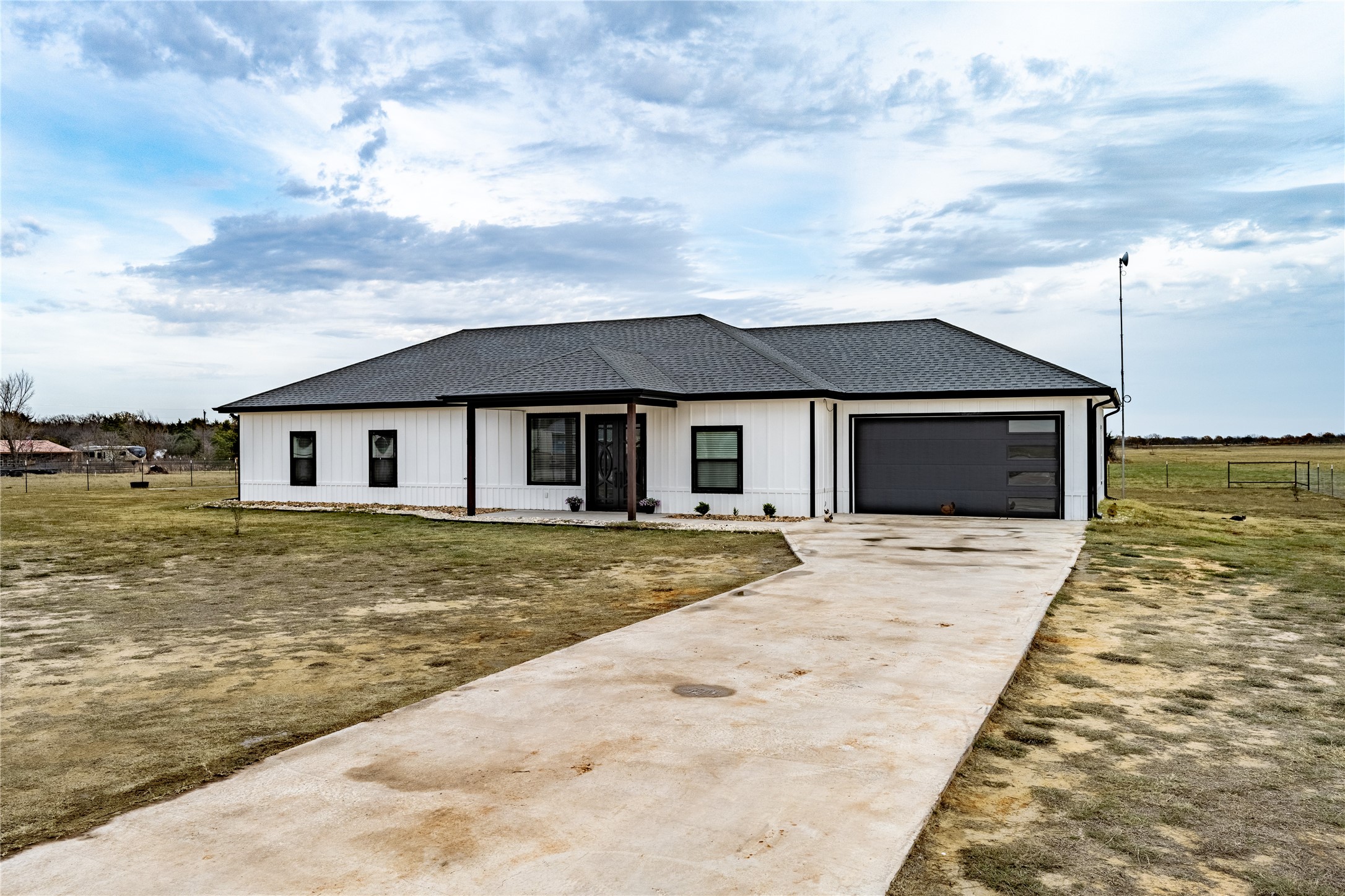 1706 County Road 35400, Sumner, TX, 75486
