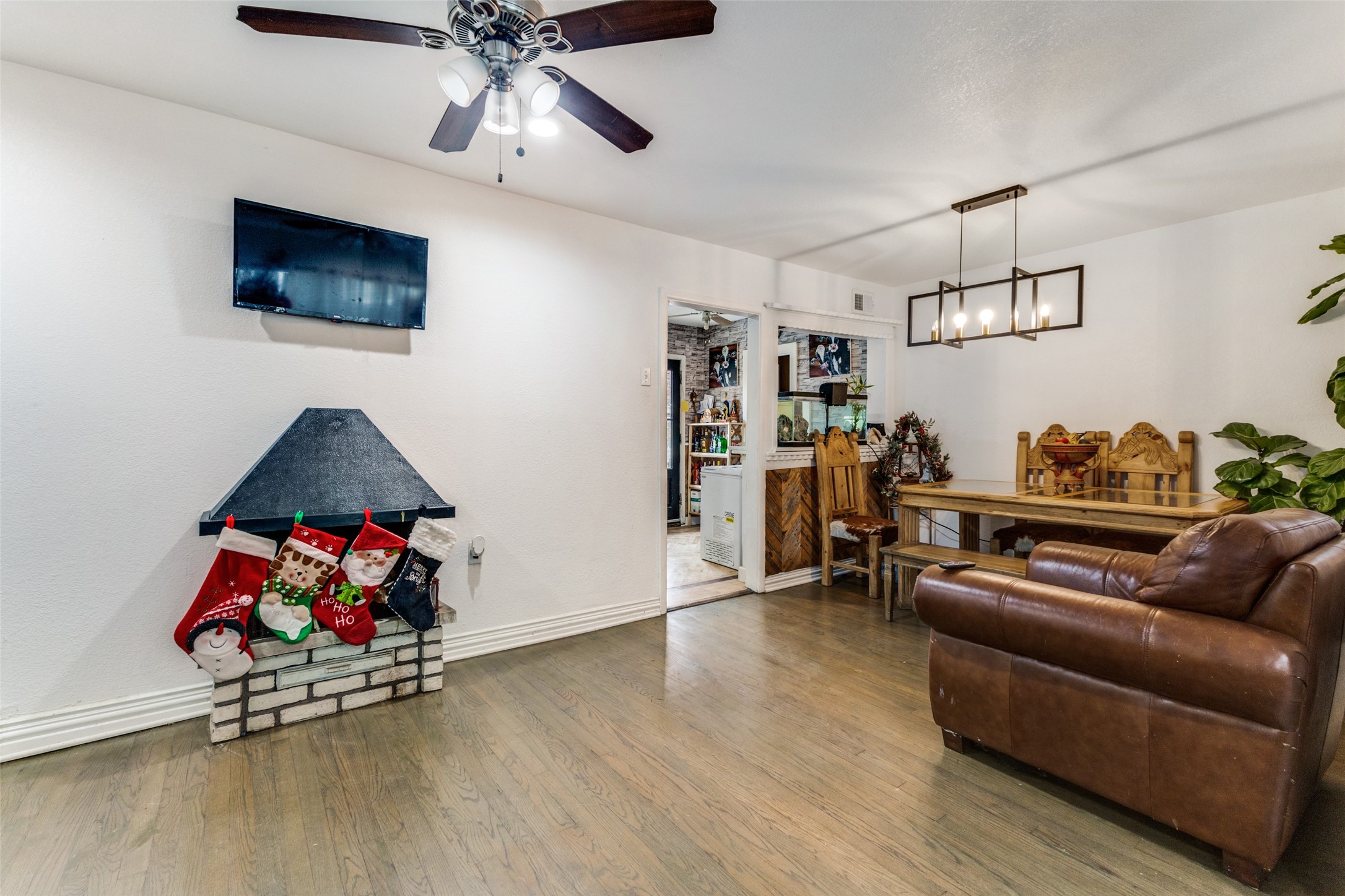 Property photo 04 of 11103 Tascosa Street, Dallas, TX 75228 | MLS #21135157
