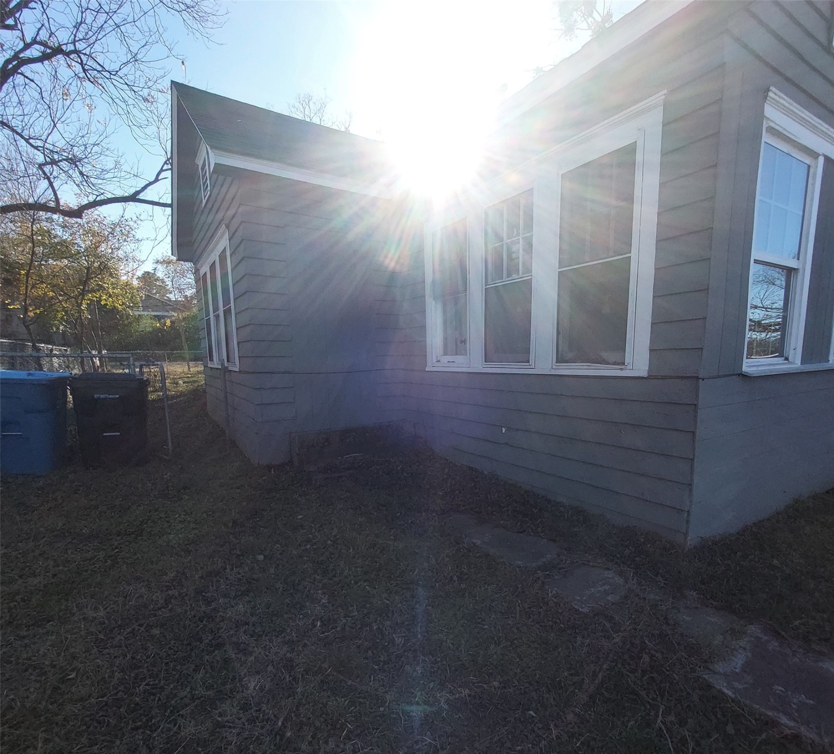 Property photo 03 of 1222 W Morton Street, Denison, TX 75020 | MLS #21135164