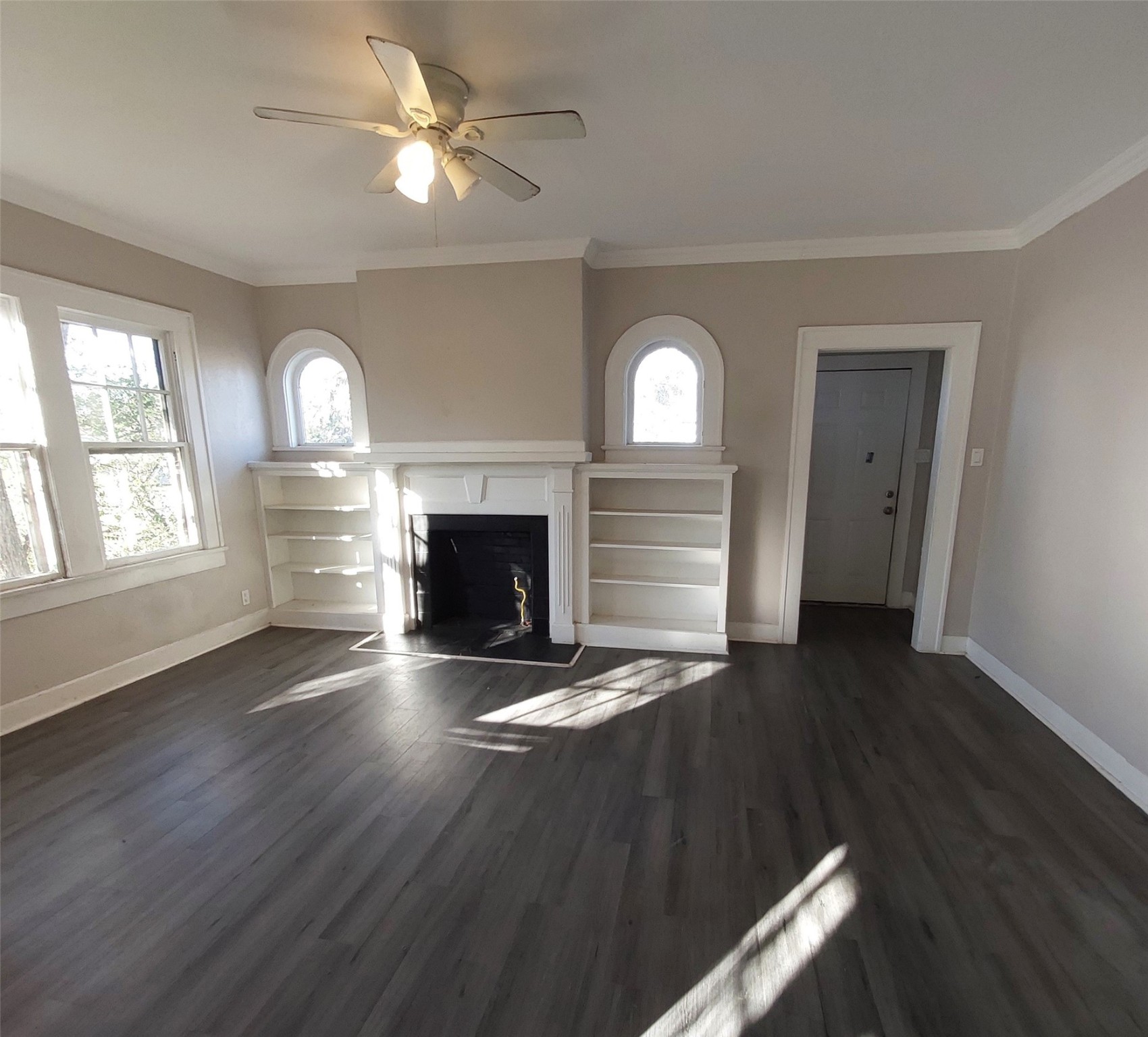 Property photo 04 of 1222 W Morton Street, Denison, TX 75020 | MLS #21135164