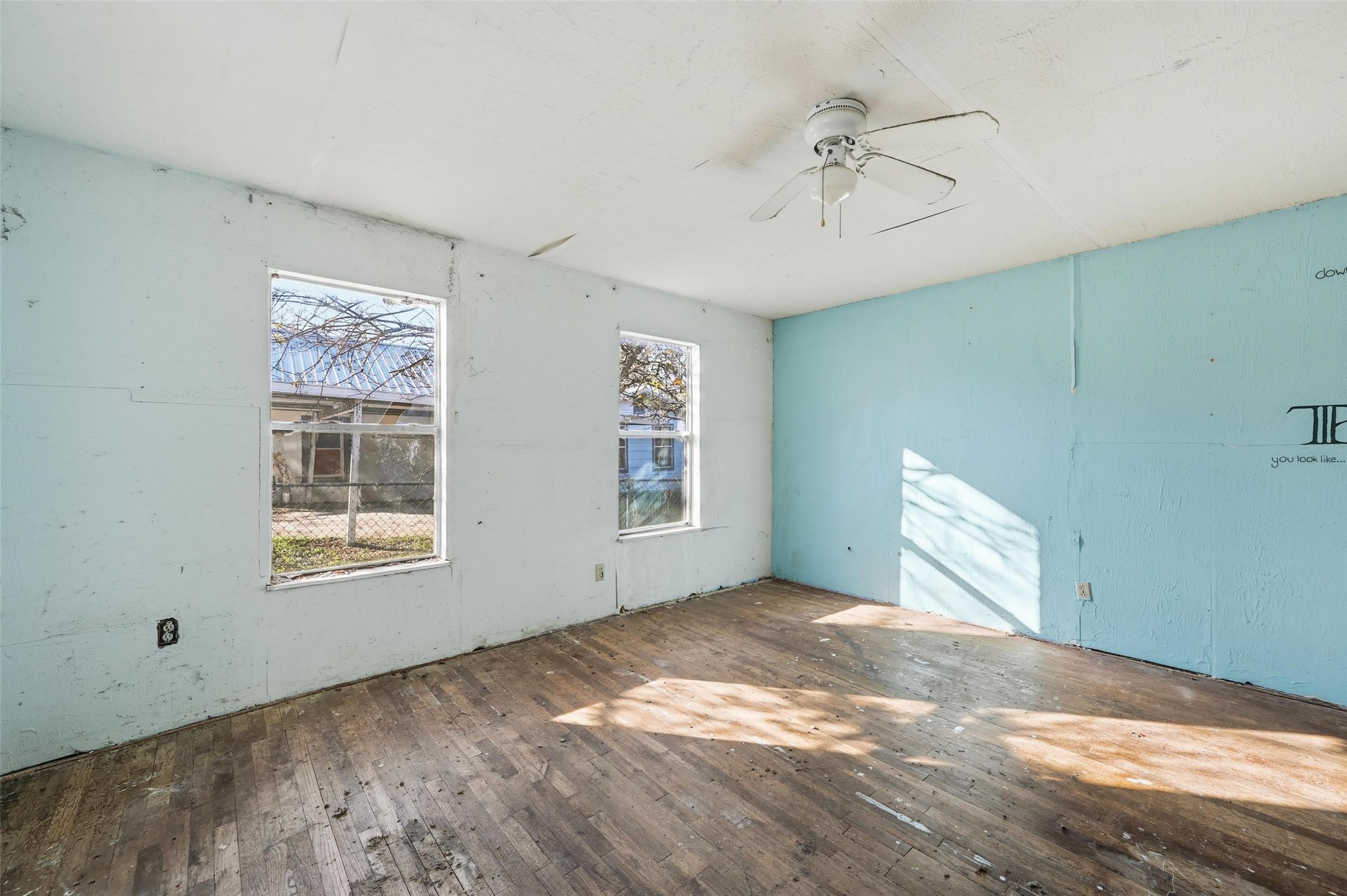604 S Spears Street, Alvarado, TX, 76009