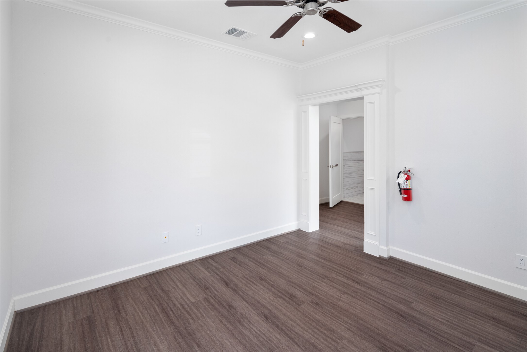 Property photo 04 of MLS #21135374 | MLS #21135374