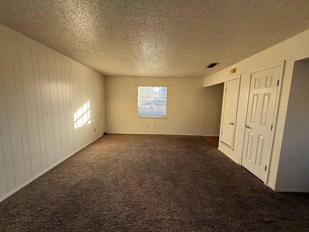 1021 Pleasant Valley Lane, Arlington, TX, 76015