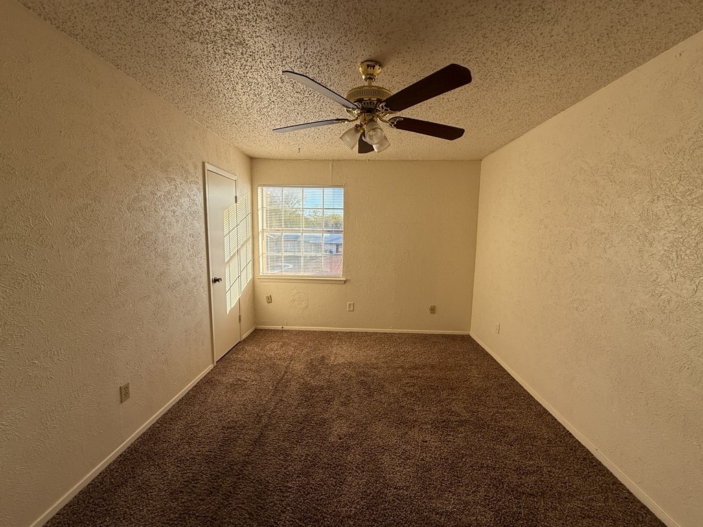 1021 Pleasant Valley Lane, Arlington, TX, 76015