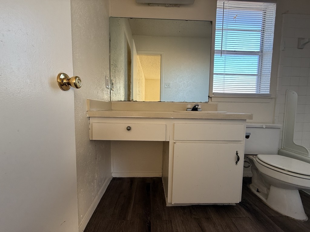 1021 Pleasant Valley Lane, Arlington, TX, 76015
