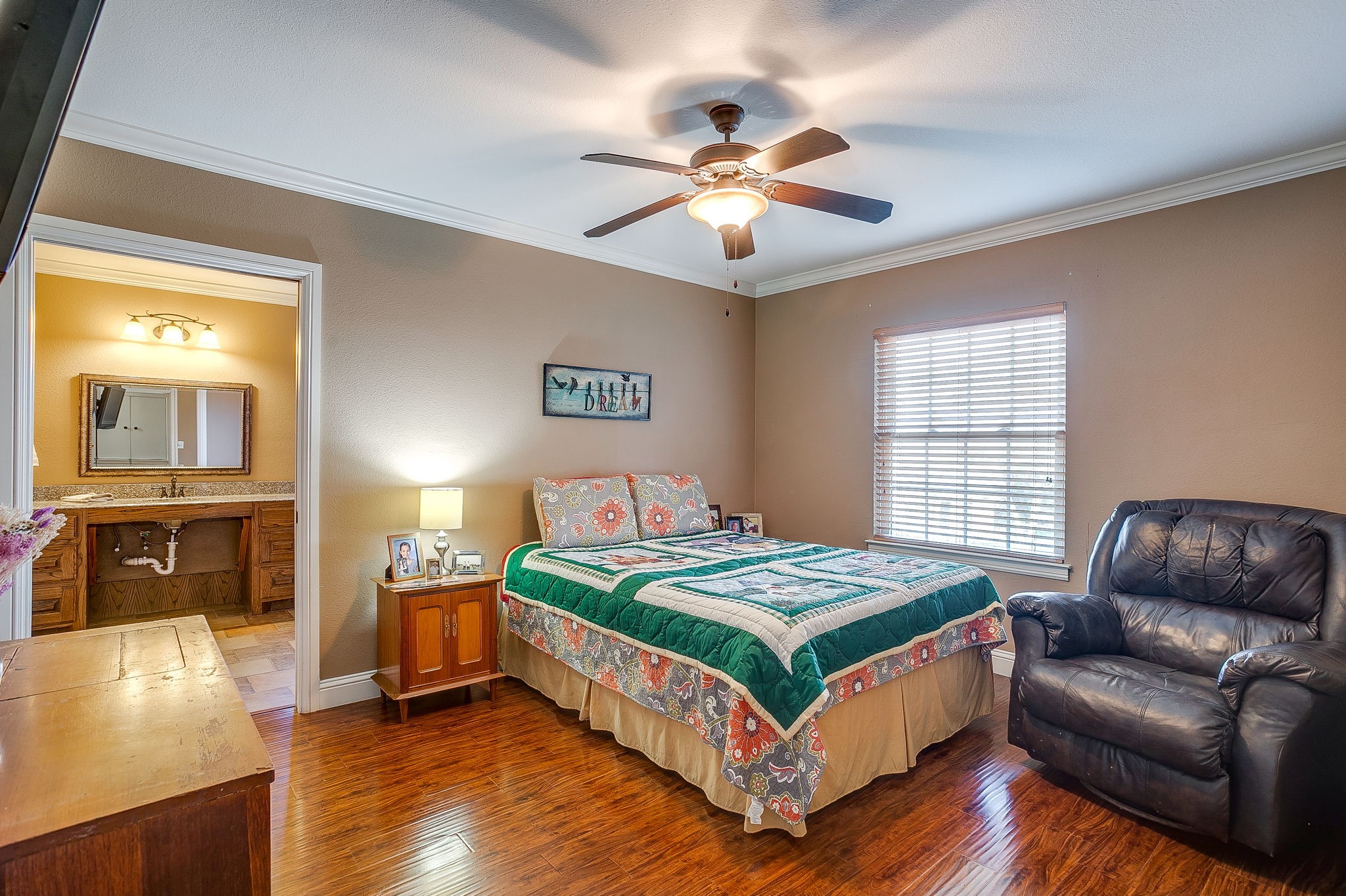 205 W Ridge Road, Weatherford, TX, 76086