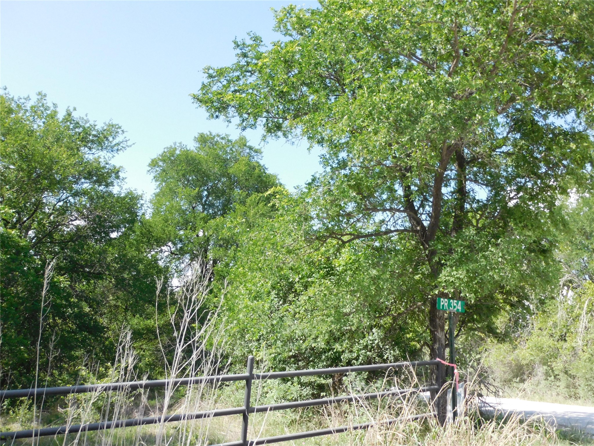 Property photo 01 of 117 N PR 354, Hubbard, TX 76648 | MLS #21136126