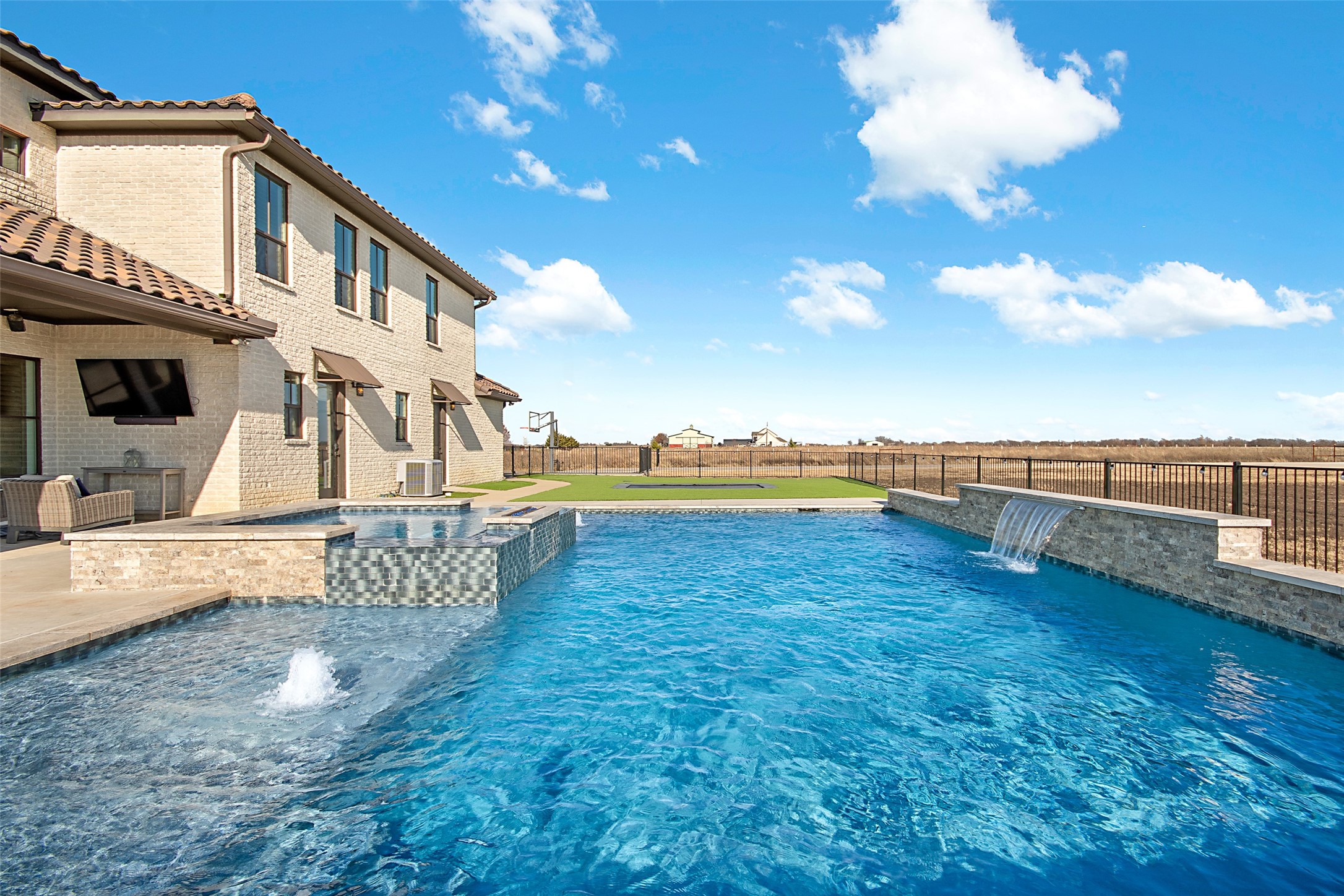 Property photo 02 of 2201 E Fm 550, Rockwall, TX 75032 | MLS #21136742