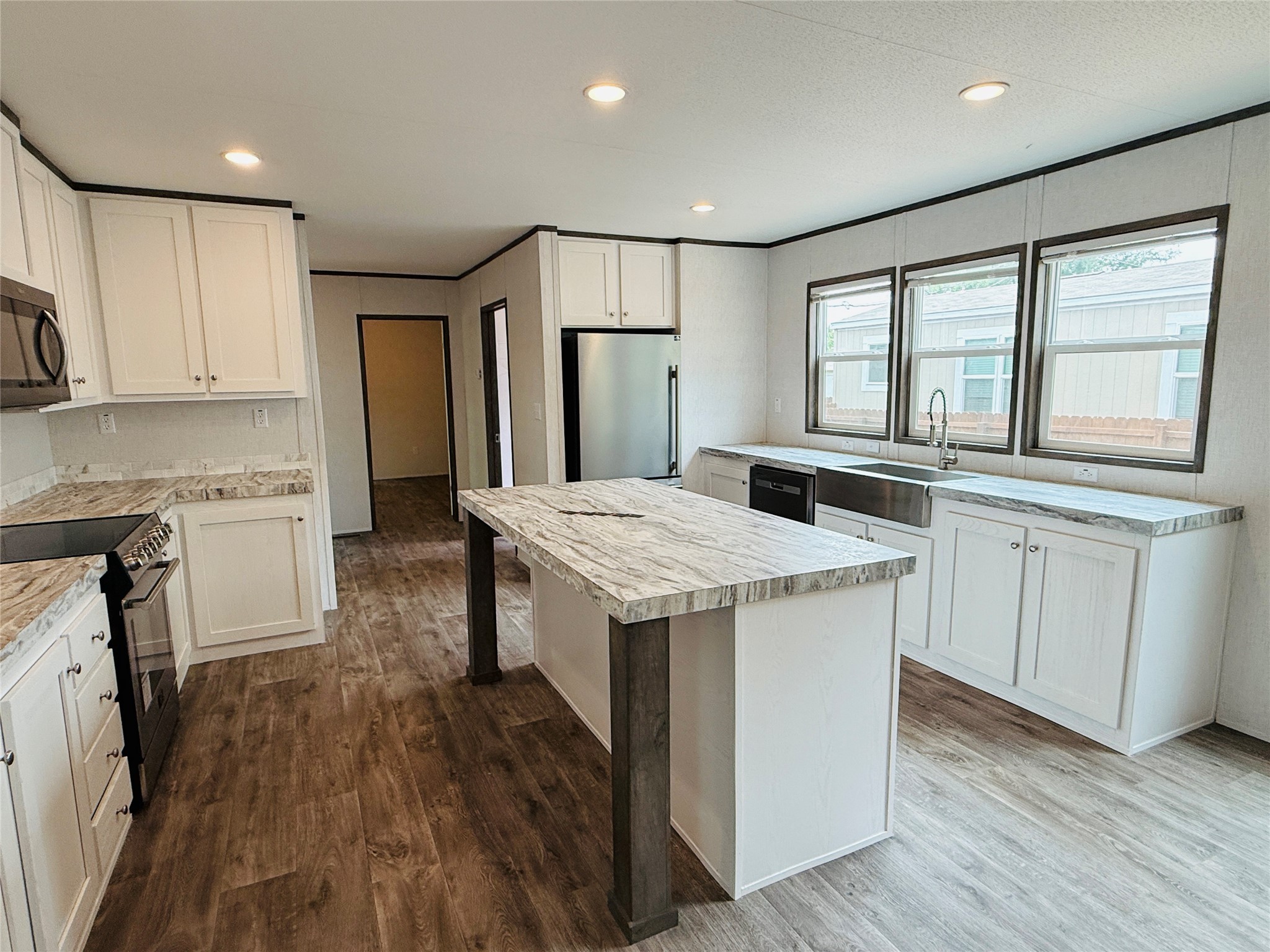 3005 Elmwood Drive, Granbury, TX, 76048