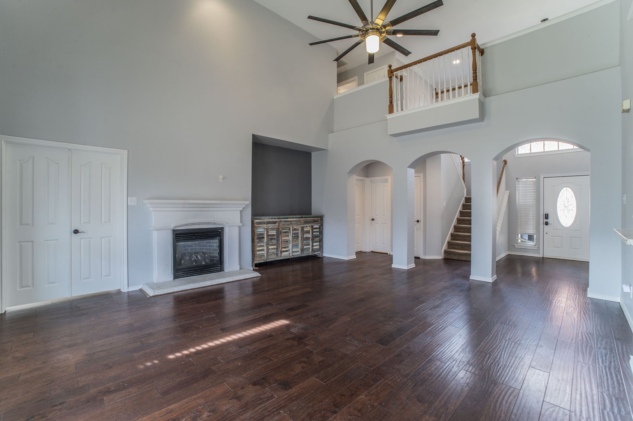 Property photo 04 of 9 Losana Court, Mansfield, TX 76063 | MLS #21137479