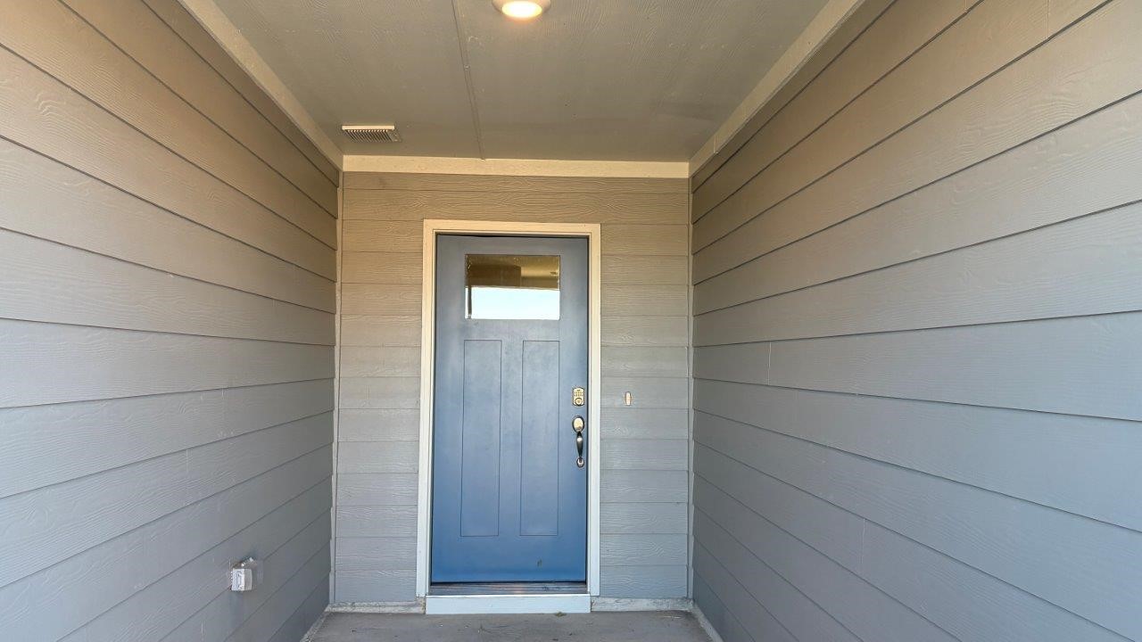 4207 CORNERSTONE Circle, Granbury, TX, 76048