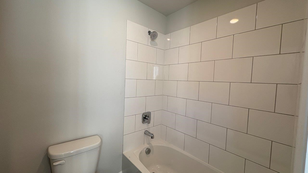 4207 CORNERSTONE Circle, Granbury, TX, 76048