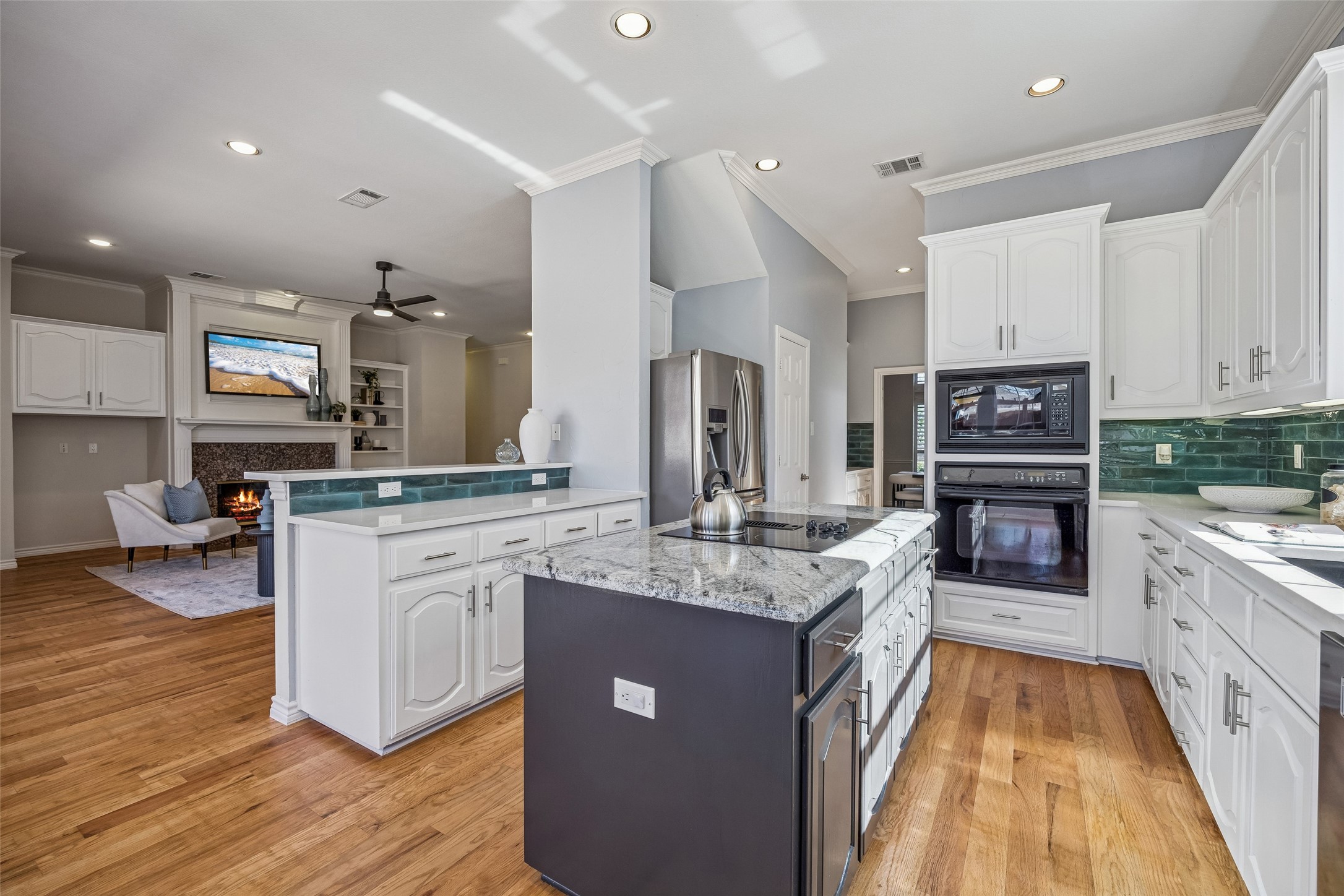 3703 Trailwood Drive, Richardson, TX, 75082
