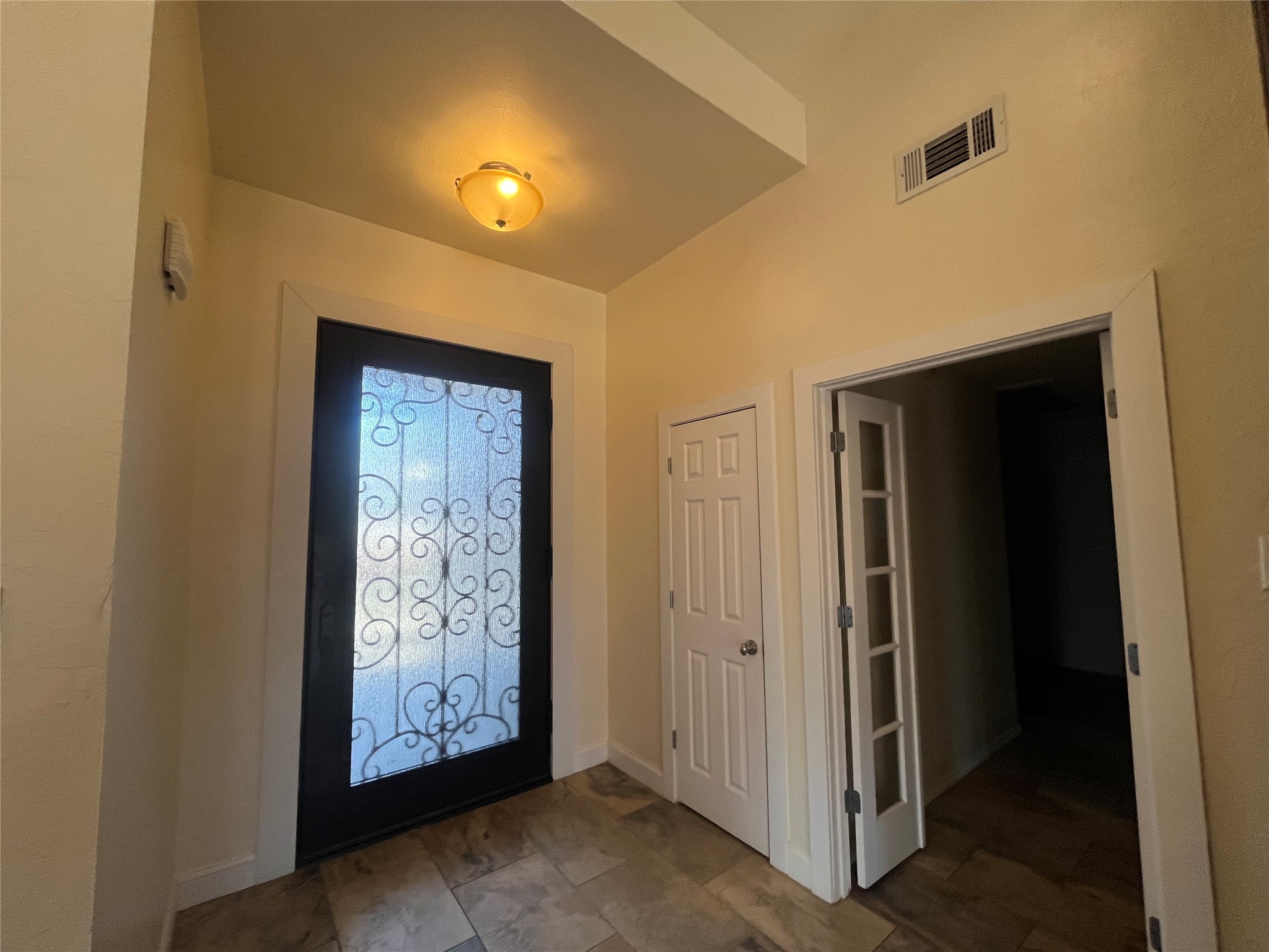 Property photo 04 of 525 Bent Wood Lane, Southlake, TX 76092 | MLS #21139562