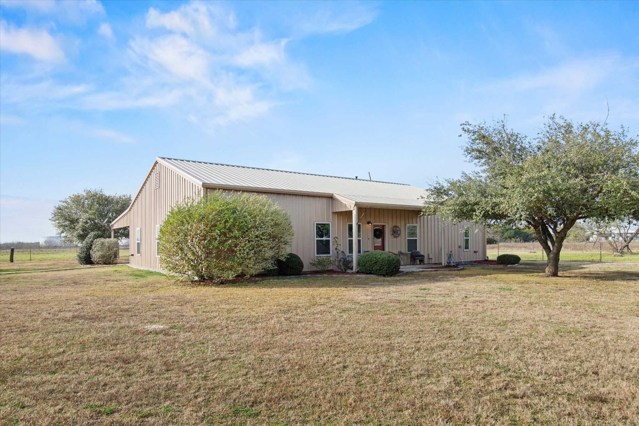 Property photo 03 of 2635 County Road 2168 Caddo, Mills, TX 75135 | MLS #21141384