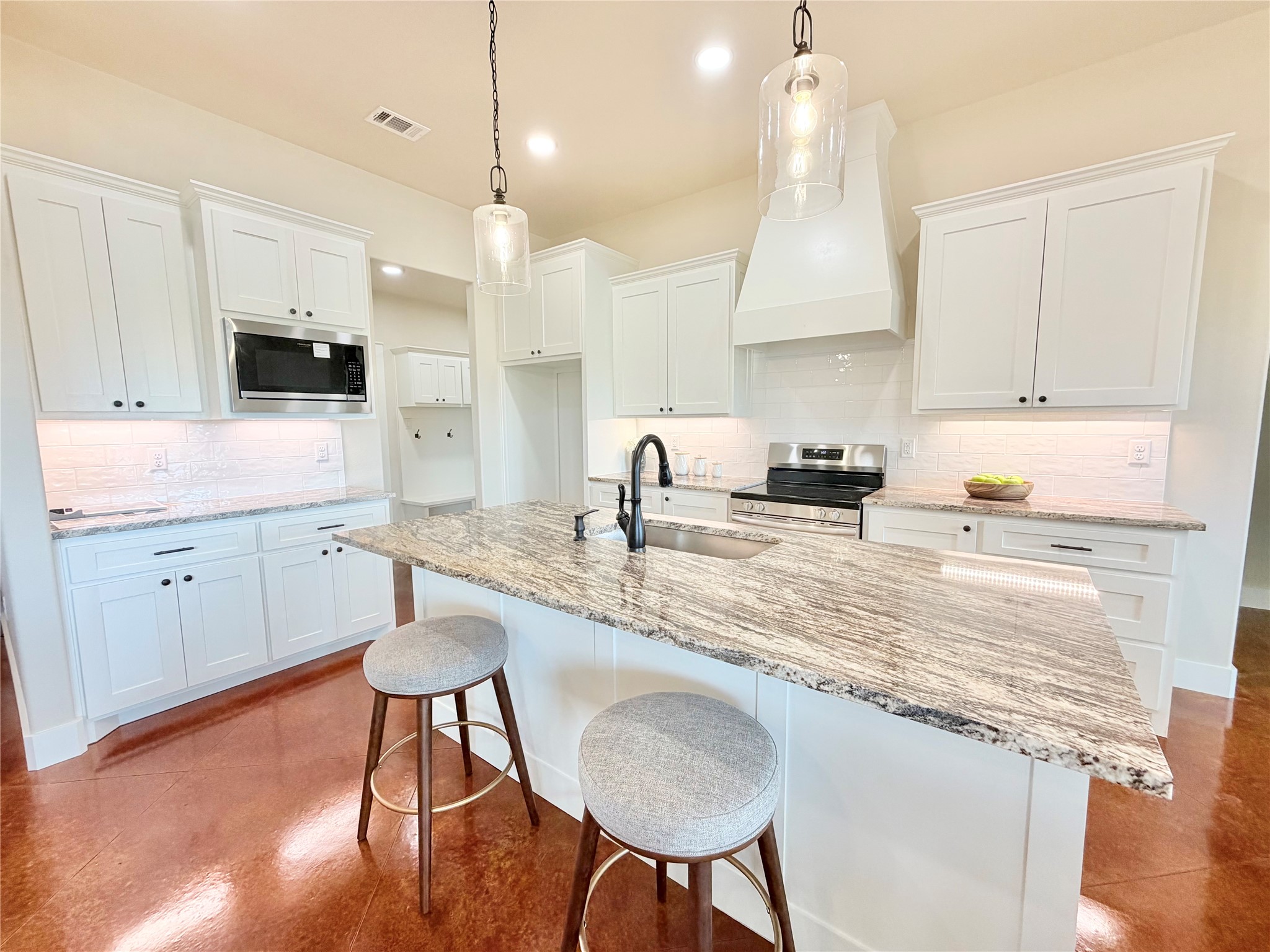 1017 Sabrina Court, Weatherford, TX, 76085