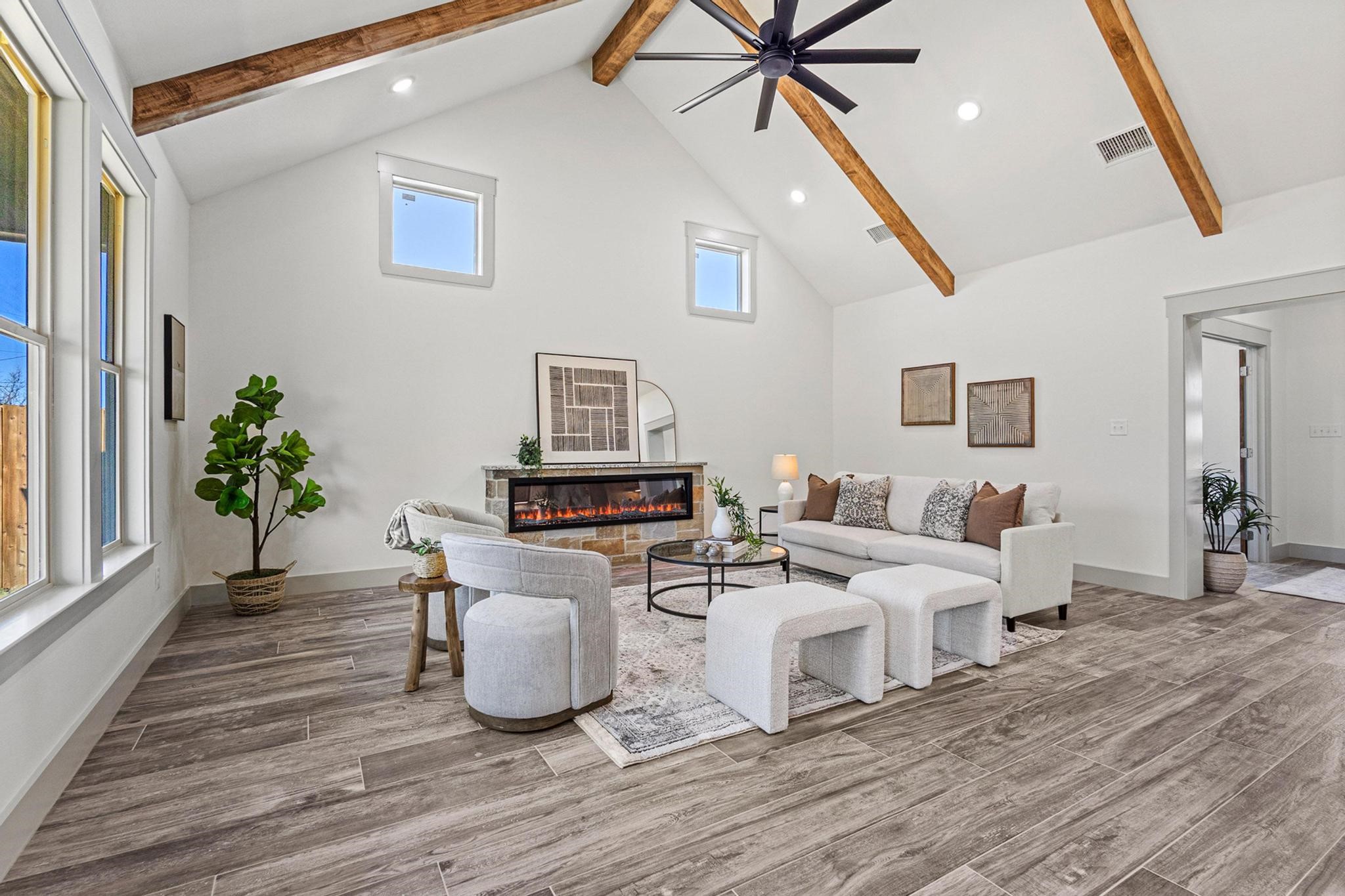 512 Bandera Drive, Howe, TX, 75459