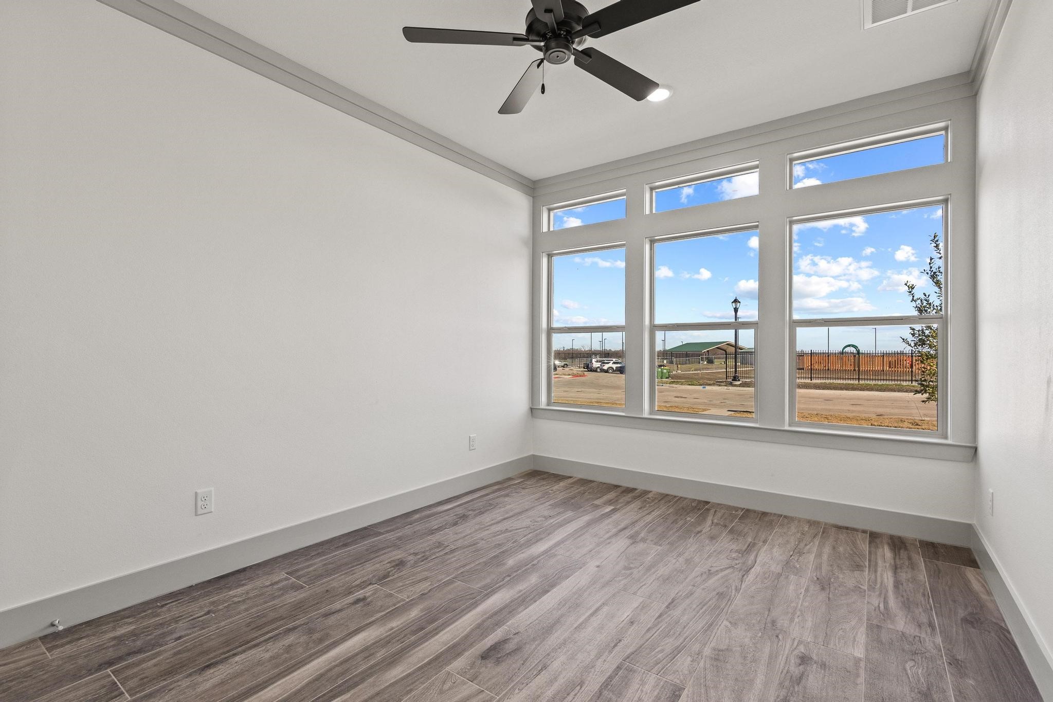 512 Bandera Drive, Howe, TX, 75459