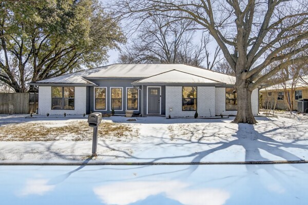 Property photo 01 of 4016 Medina Drive, Plano, TX 75074 | MLS #21141984