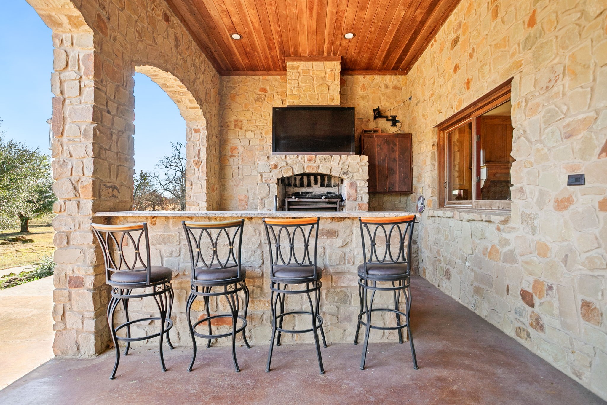 1561 Fm 934, Blum, TX, 76627