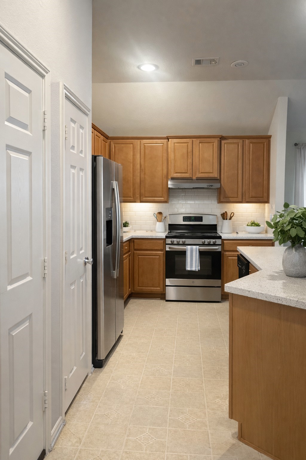 Property photo 03 of 620 Cypress Hill Drive, Mckinney, TX 75071 | MLS #21142058