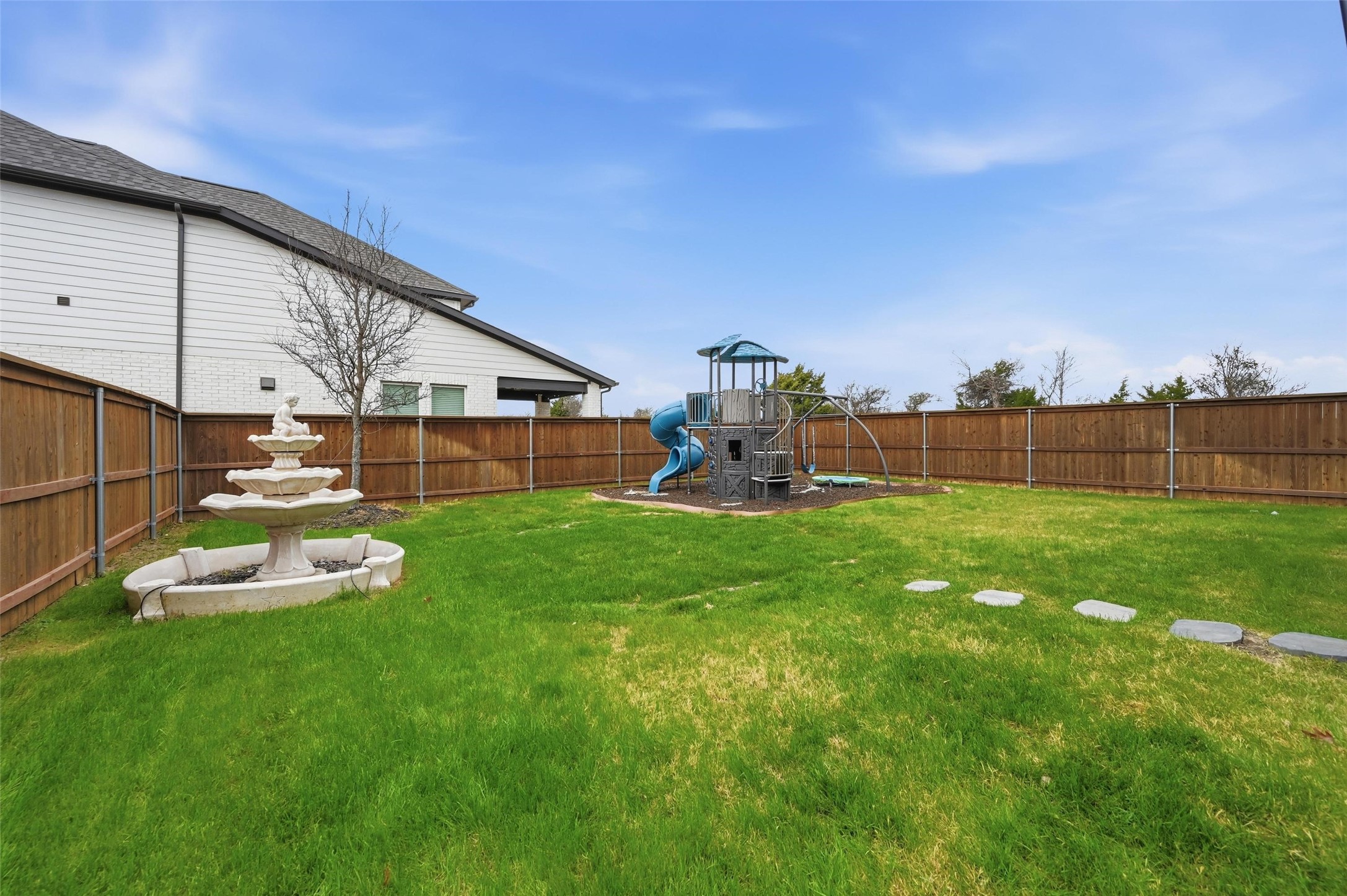1205 S Roundwash Way, Midlothian, TX, 76065