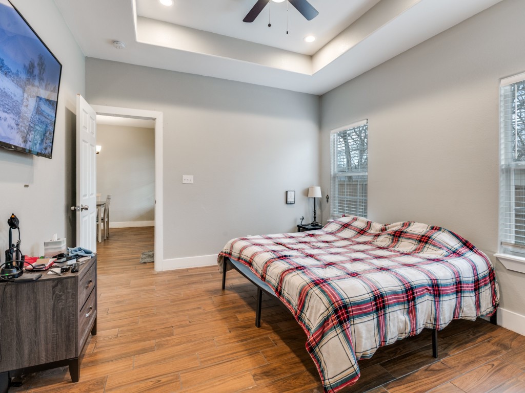 908 E Decatur Street, Ennis, TX, 75119