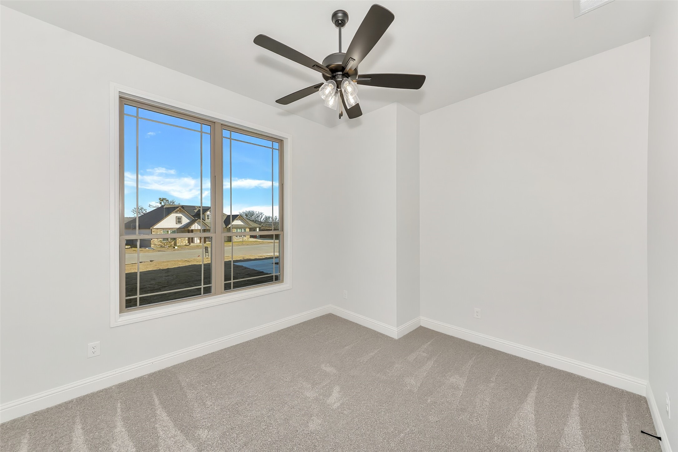 801 Holiday Hills Drive, Mineral Wells, TX, 76067