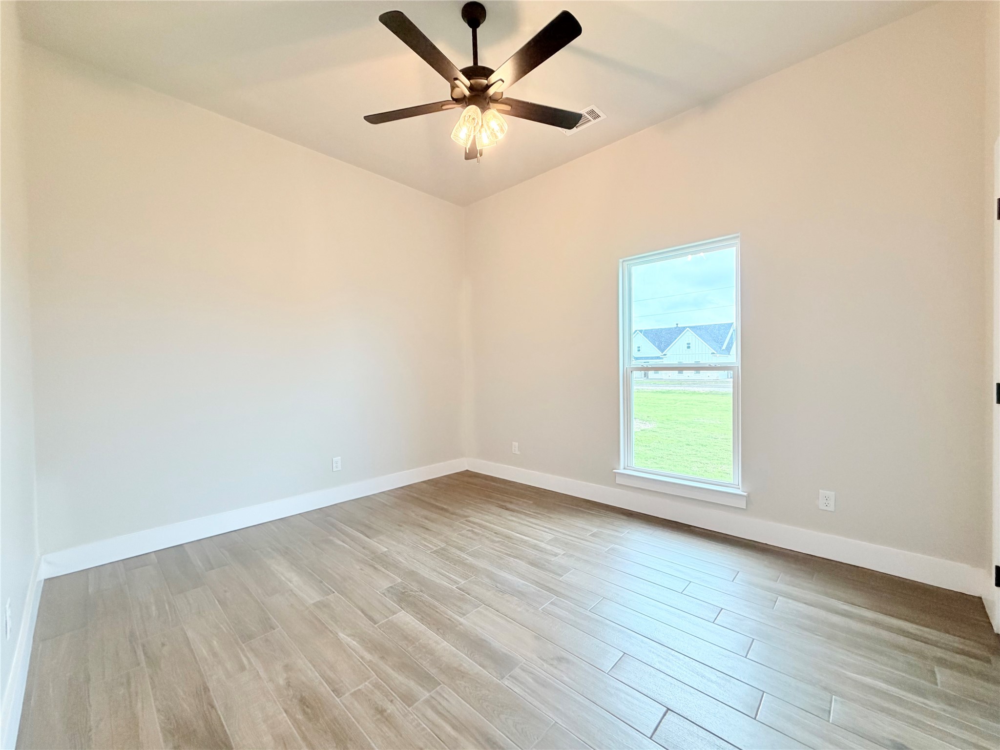 1013 Sabrina Court, Weatherford, TX, 76085