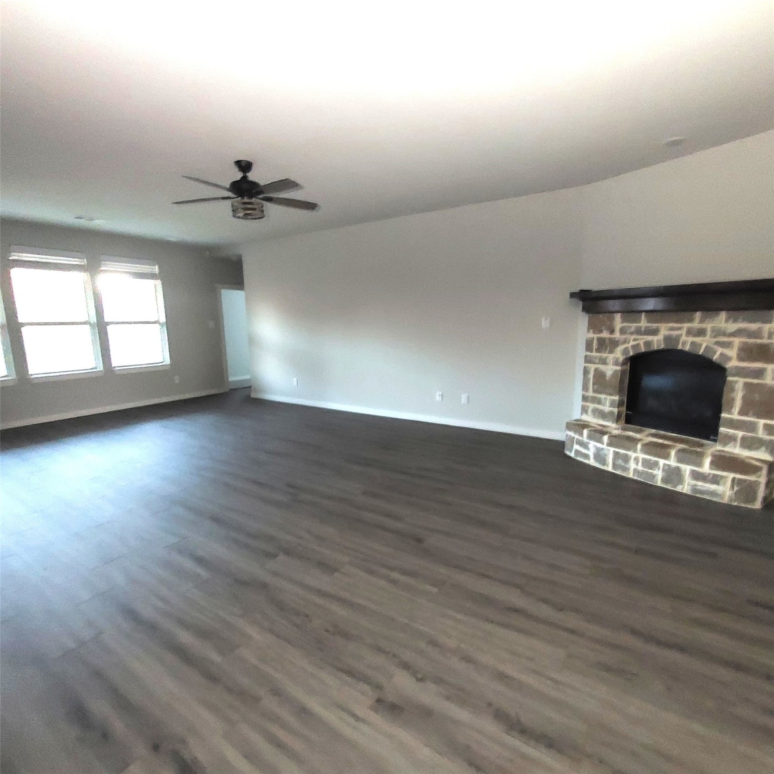 Property photo 03 of 1813 Huntsman Way, Forney, TX 75126 | MLS #21143034