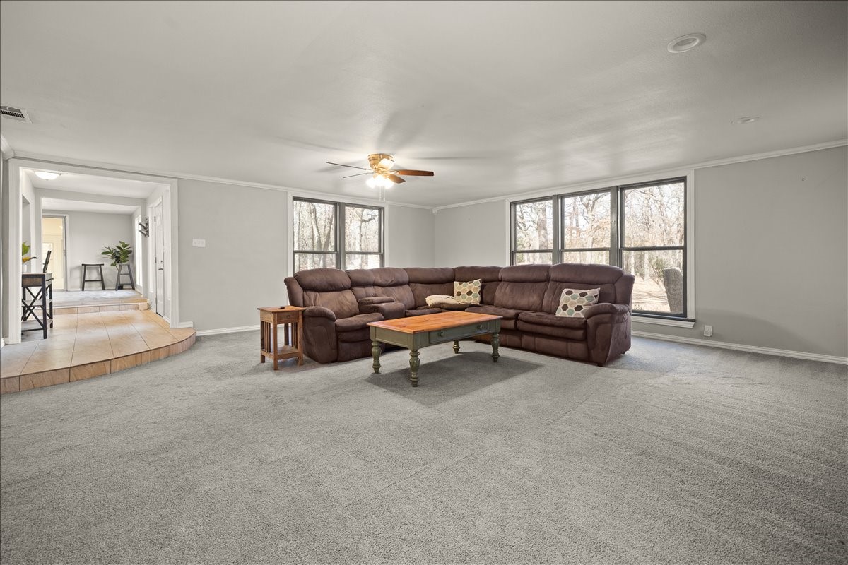 100 Sands Drive, Azle, TX, 76020