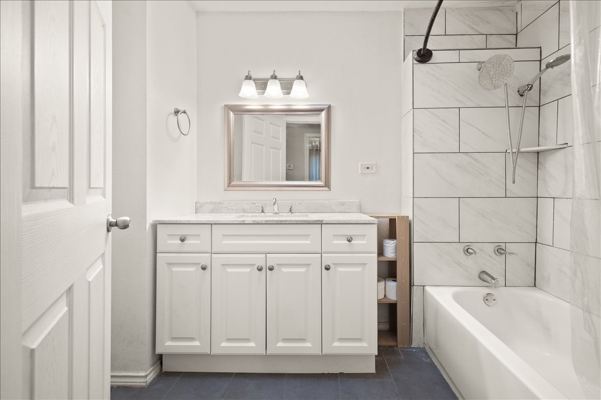 100 Sands Drive, Azle, TX, 76020