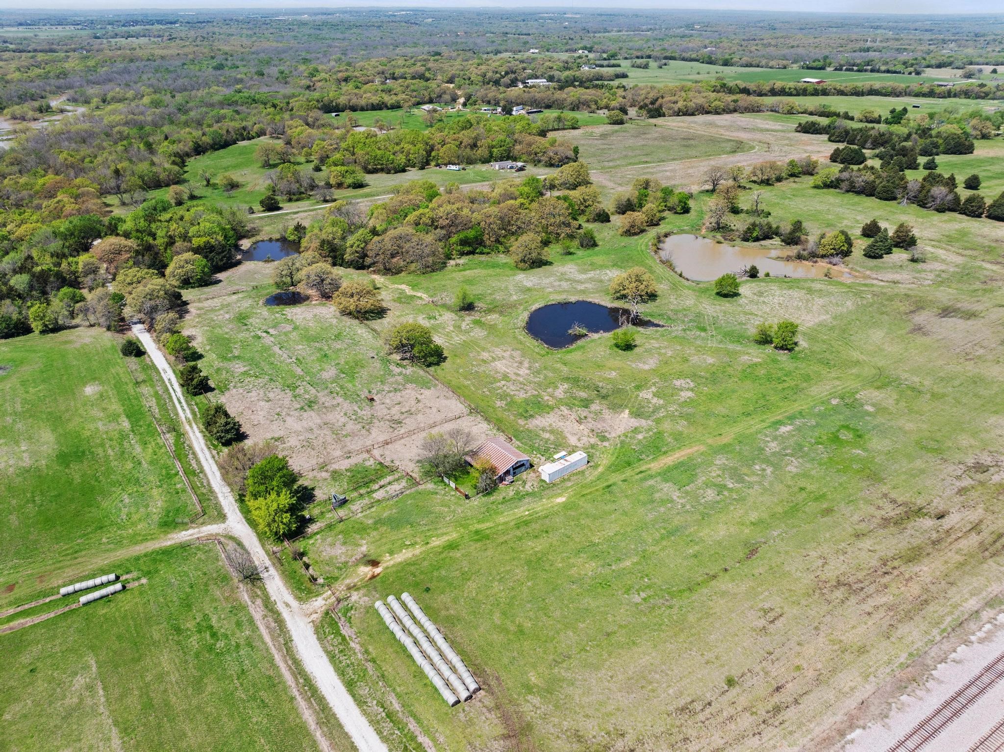 Property photo 01 of Tract 1 Hog Town Road, Collinsville, TX 76233 | MLS #21144229