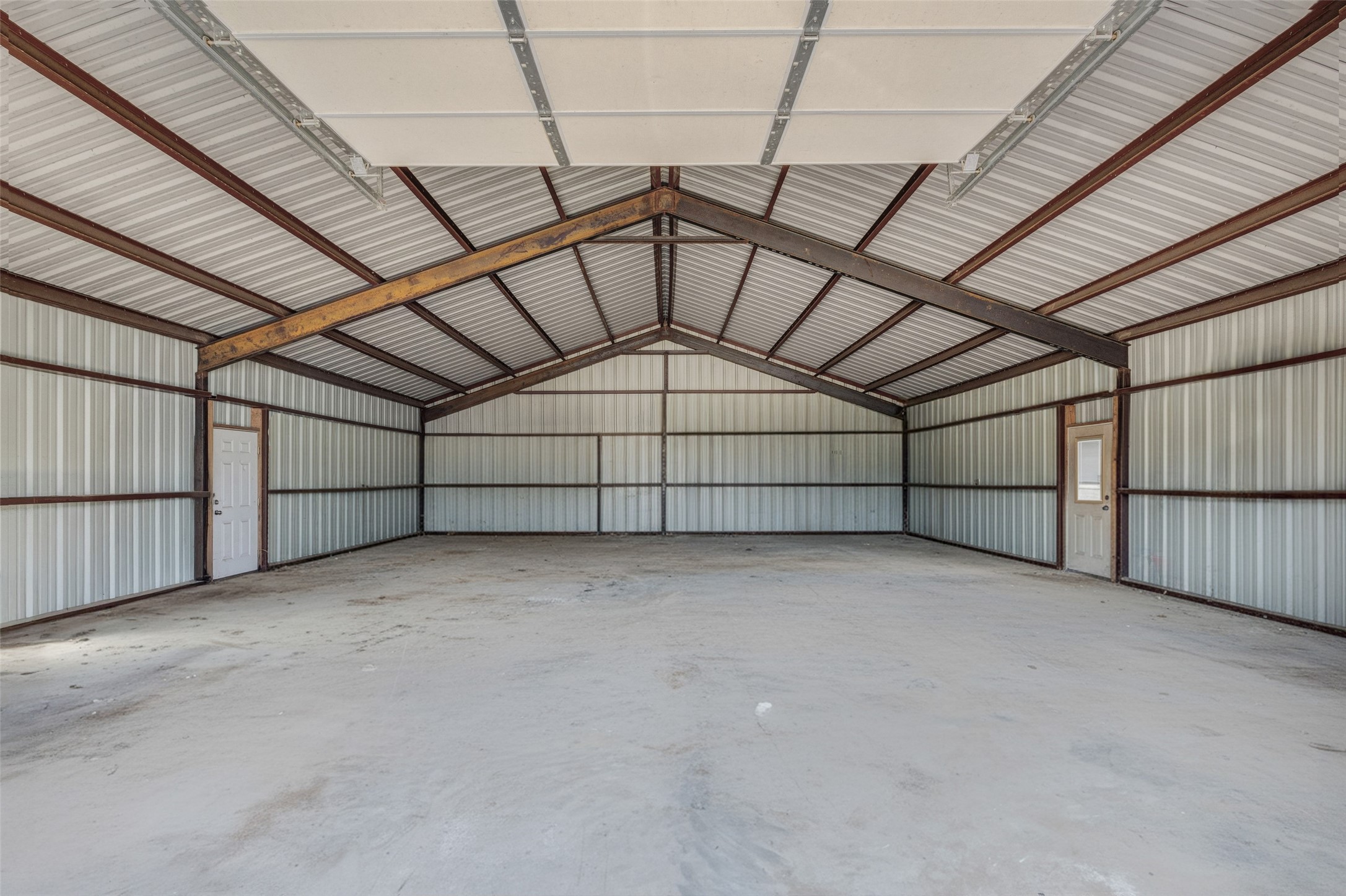 423 HCR 1439, Covington, TX, 76636